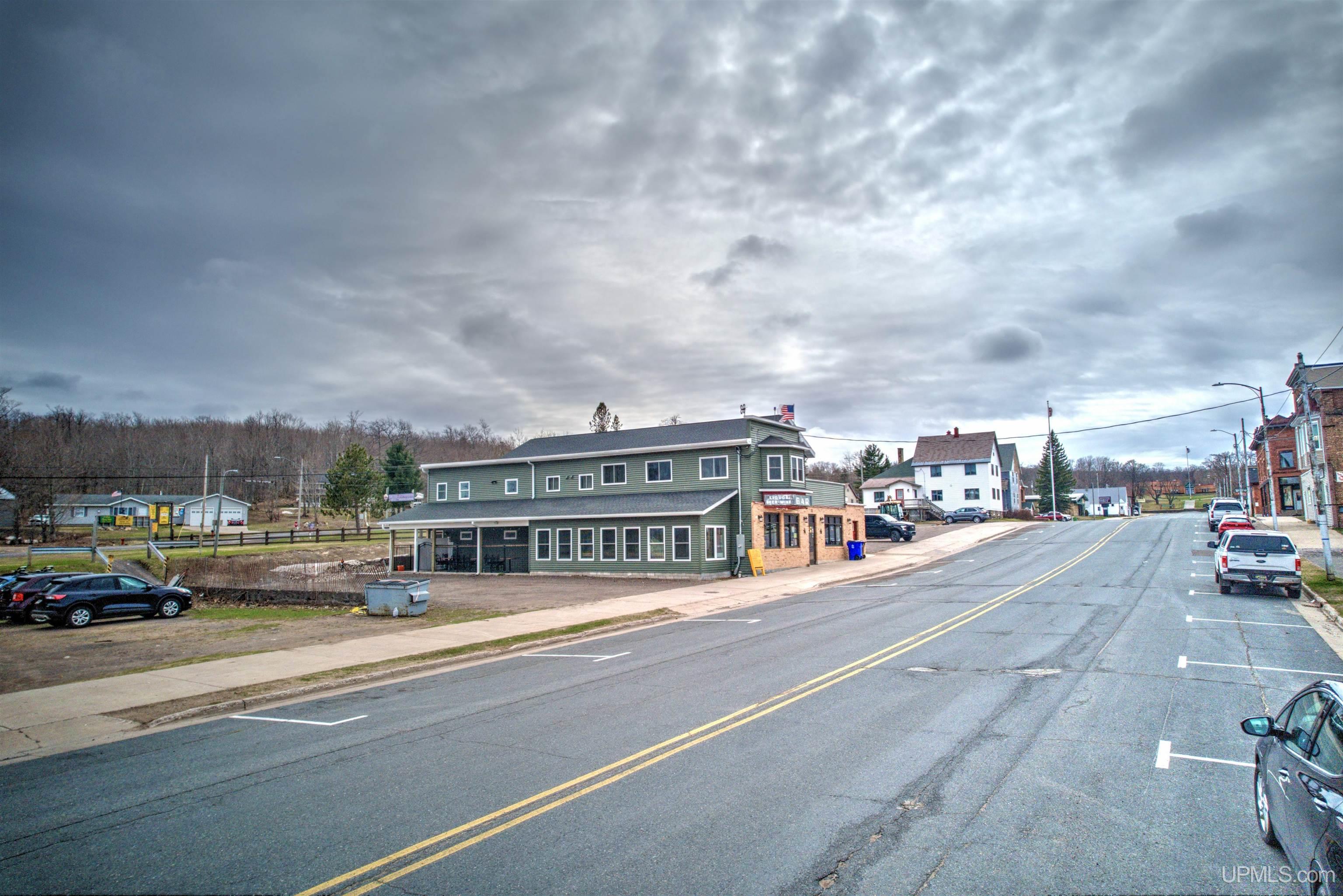 31 Trimountian Avenue, South Range, MI, 49965