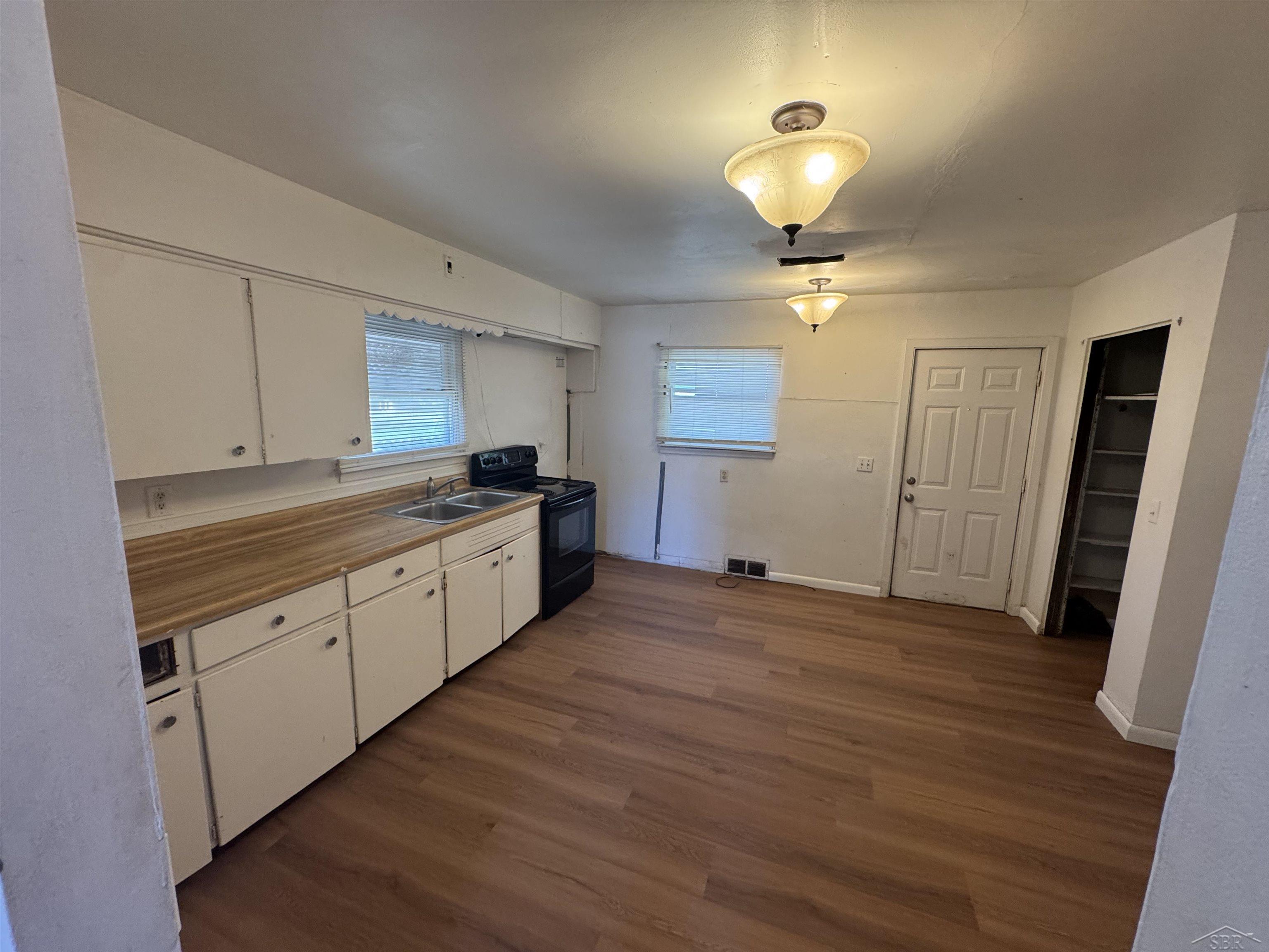 4015 Hess Avenue, Saginaw, MI, 48601