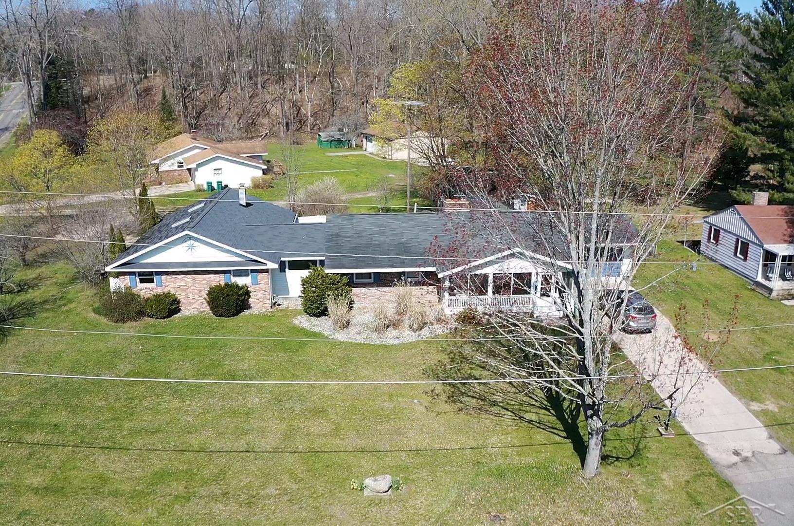 1596 Douglas Drive, Tawas City, MI, 48763