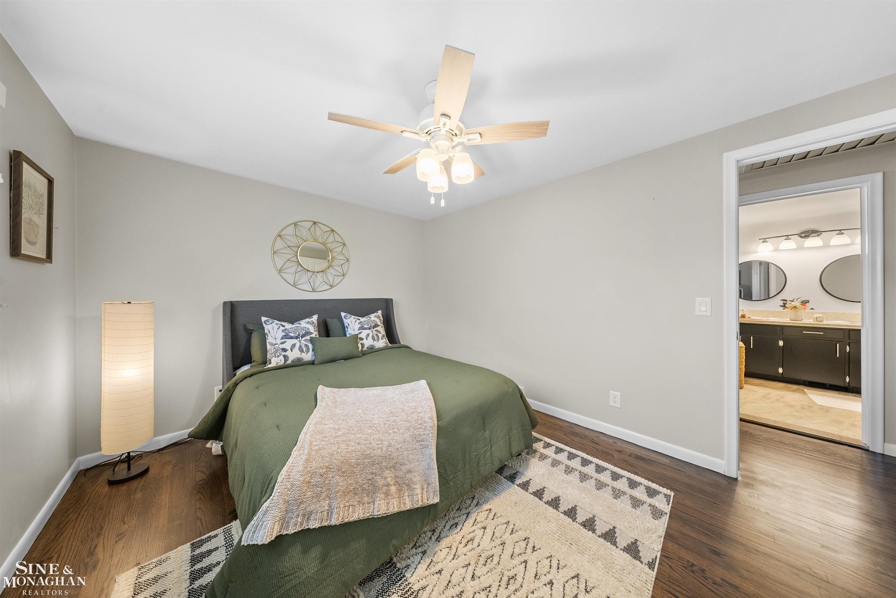 641 Blairmoor Court, Grosse Pointe Woods, MI, 48236