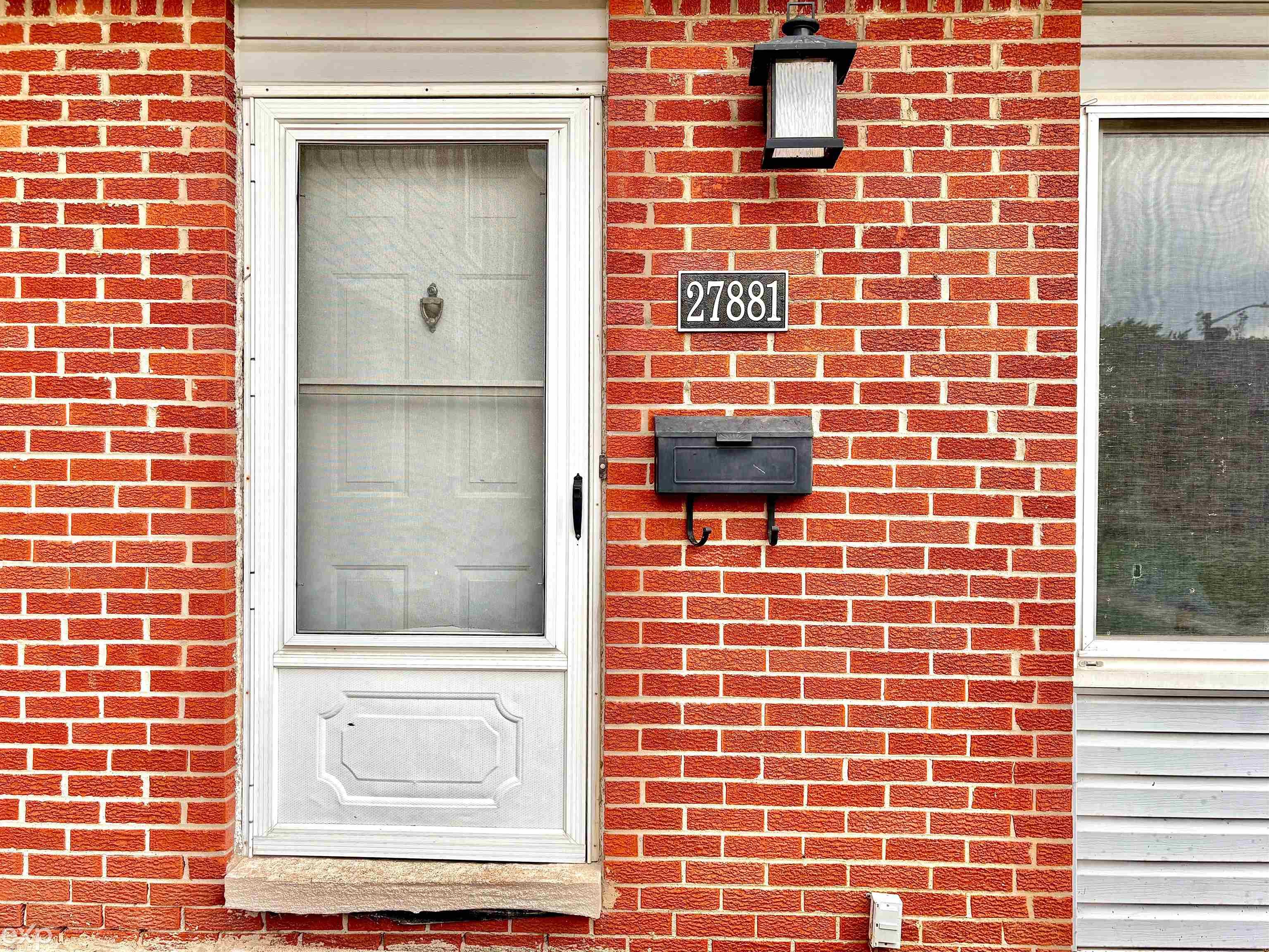 Photo 2 of Condo for sale at 27881 Eastwick Dr, Roseville, MI 48066 | MLS# 58050207943 | Listing updated on 2026-09-18