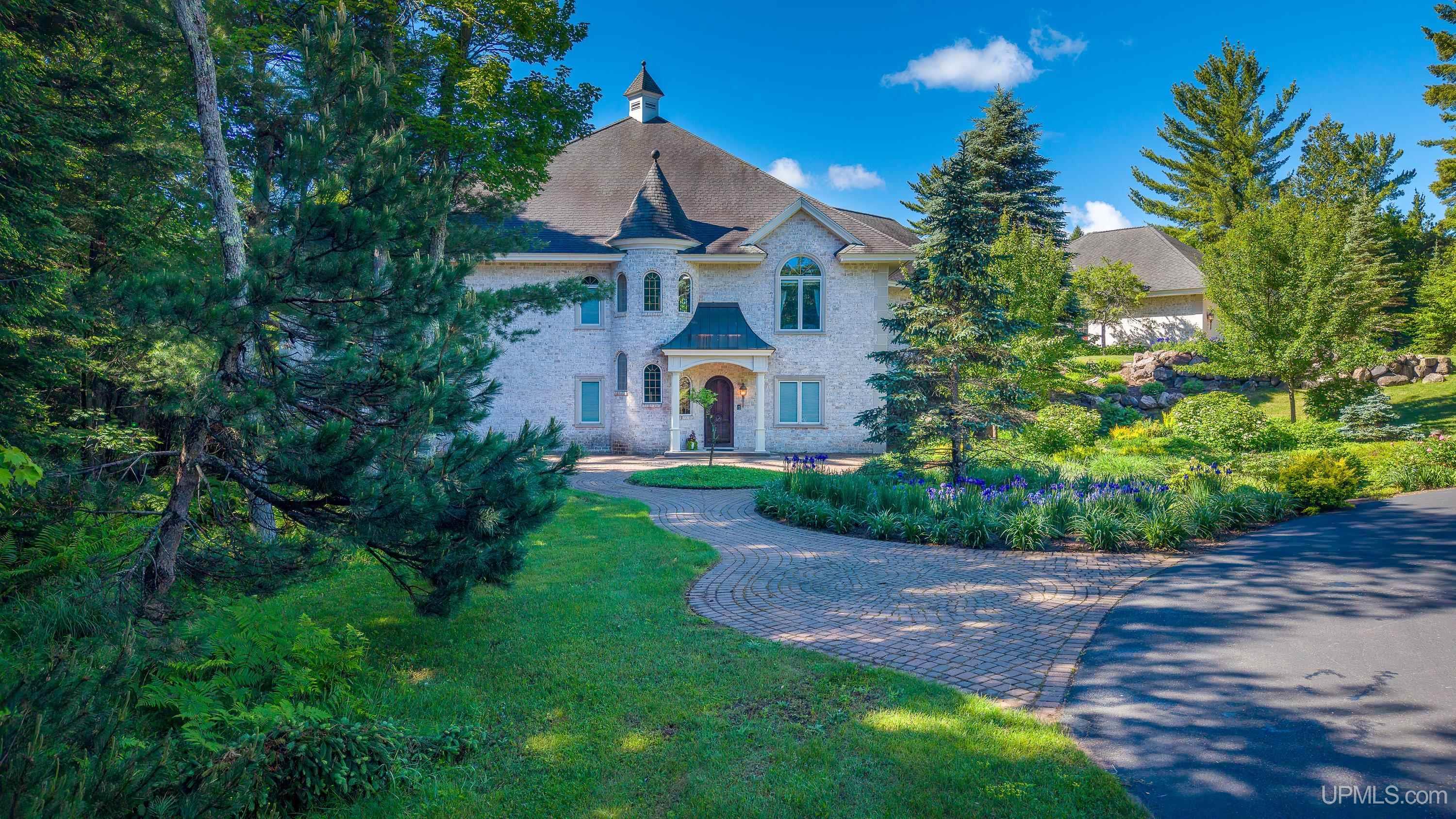 MLS 50208049 Large photo number 2 