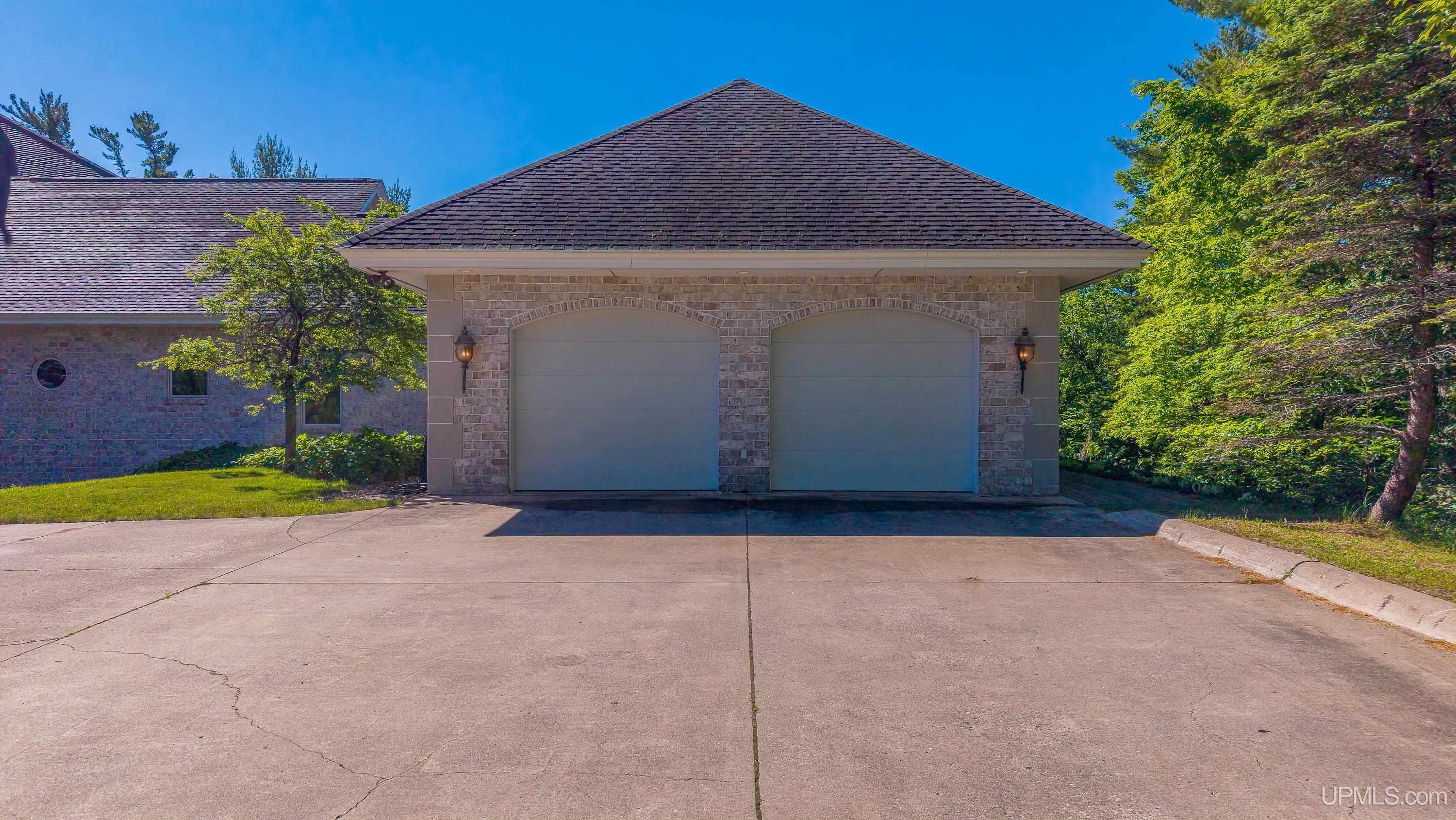 MLS 50208049 Large photo number 6 
