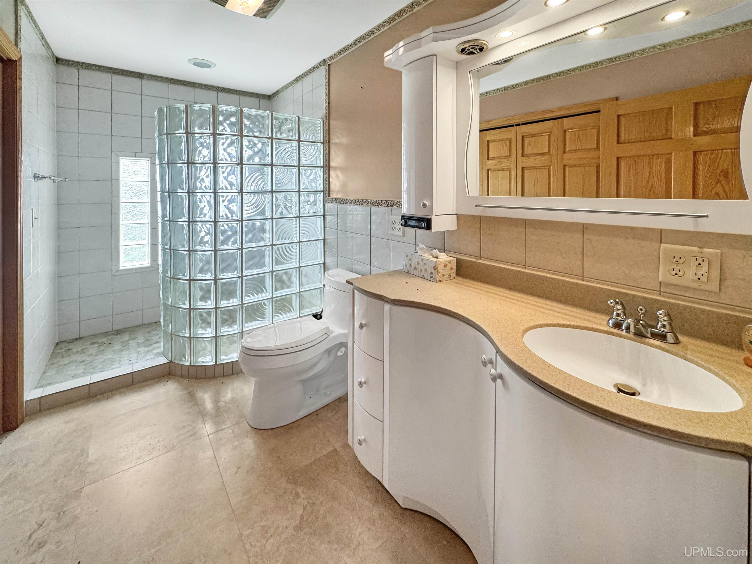 MLS 50208158 Large photo number 32 
