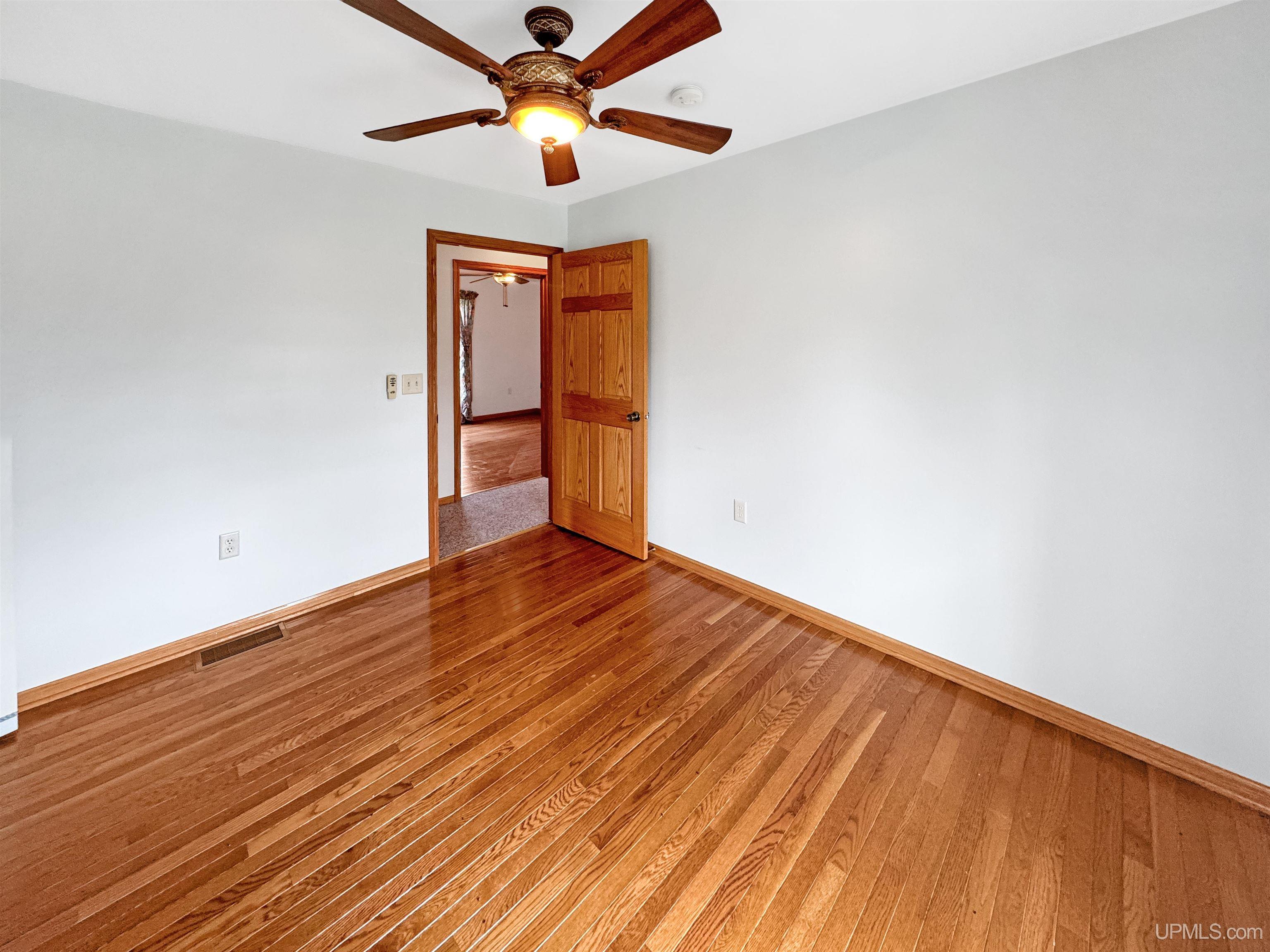 MLS 50208158 Large photo number 35 