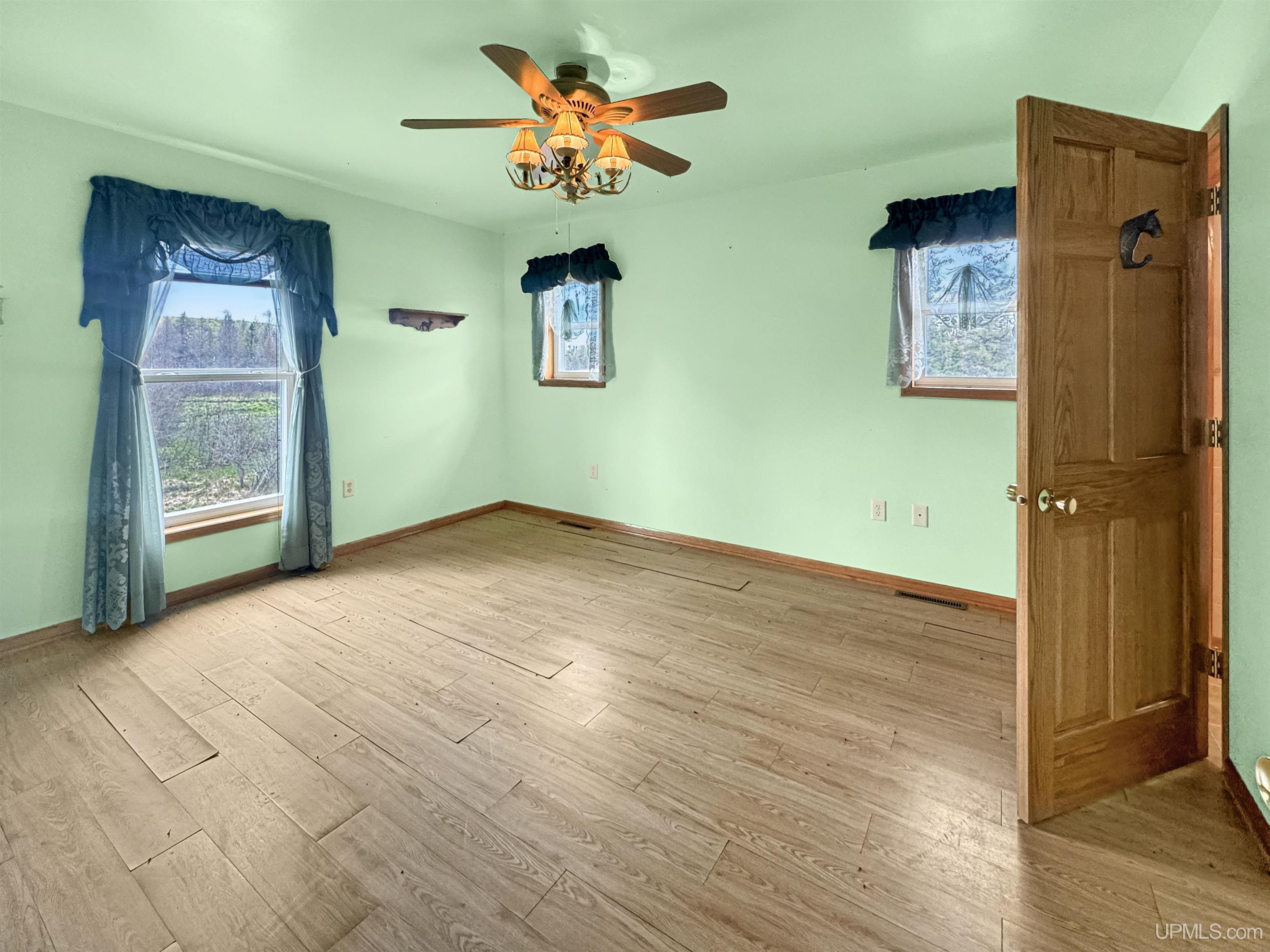 MLS 50208158 Large photo number 40 