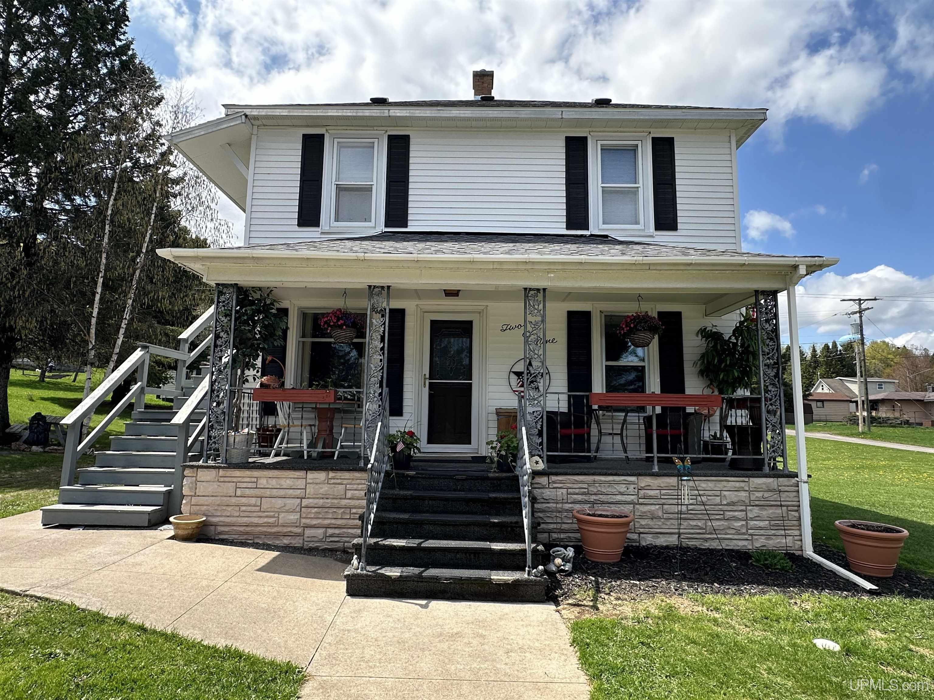 Multifamily MLS Number 50208224 Photo