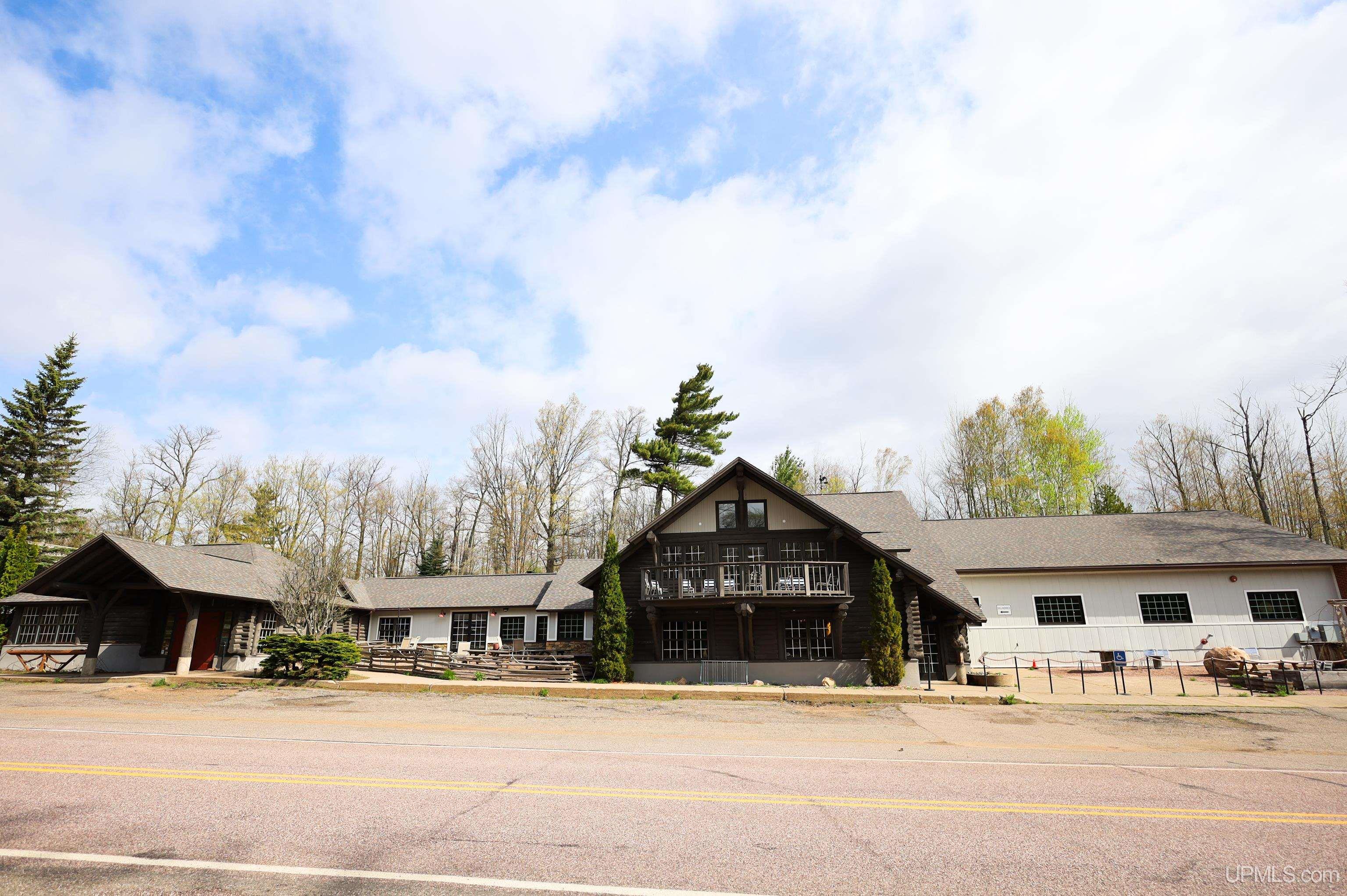 Commercial Listing MLS Number 50208241