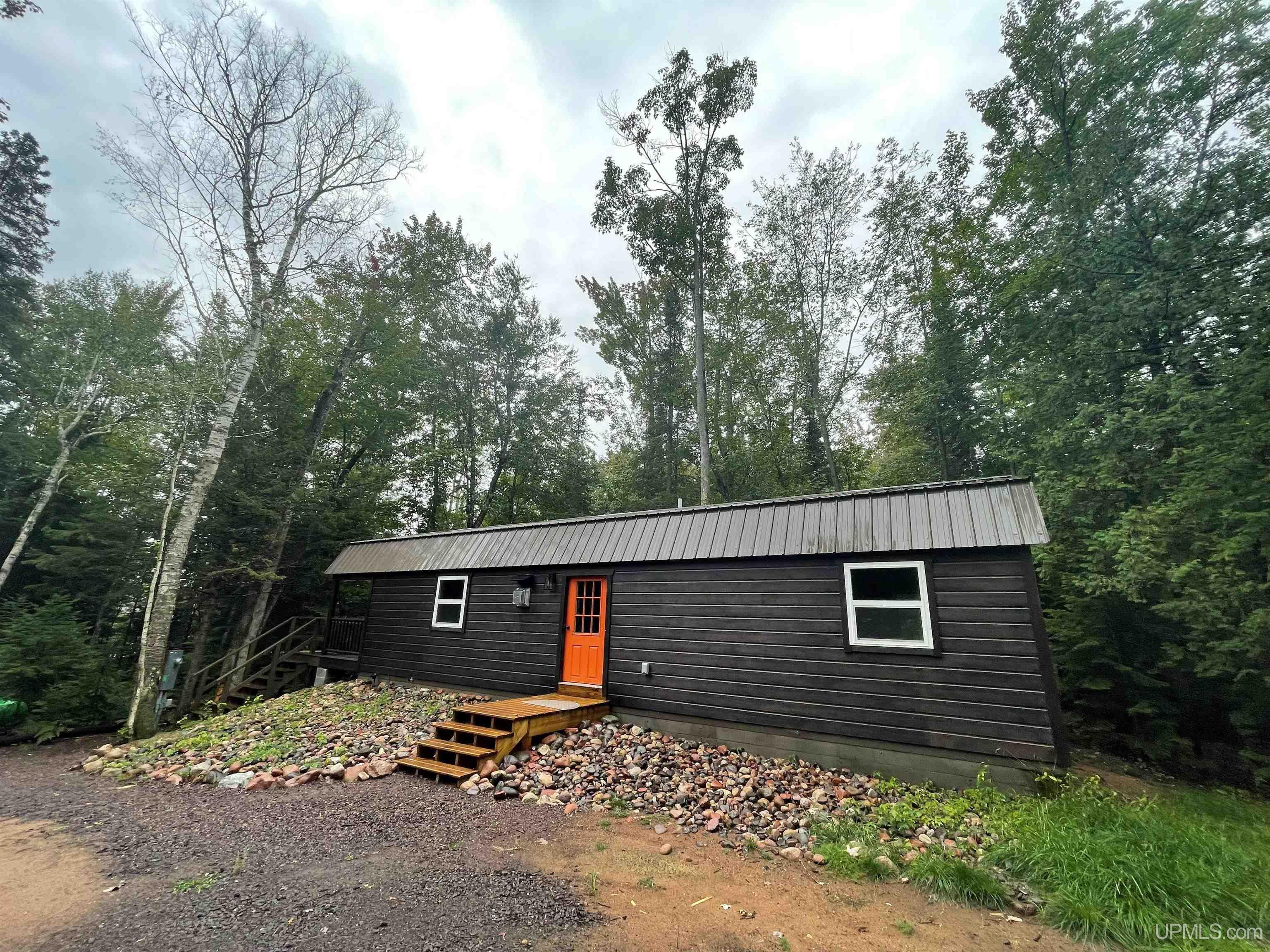 MLS 50208306 Large photo number 2 
