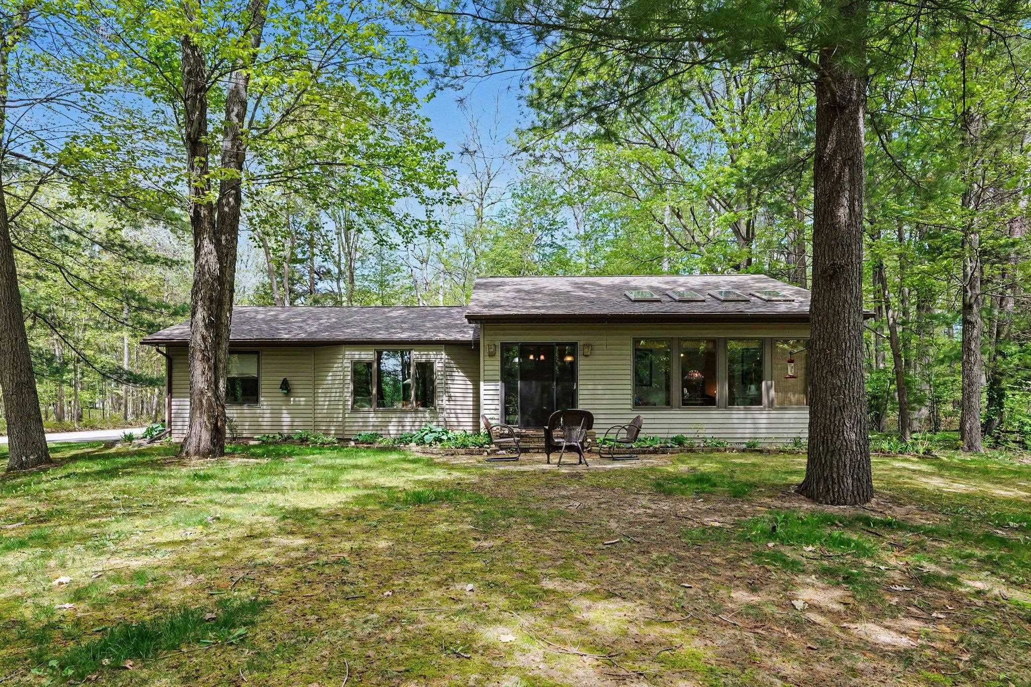 Homes for sale in Standish, MI | 3377 Fairway Dr, Standish, MI 48658 | MLS# 50208408
