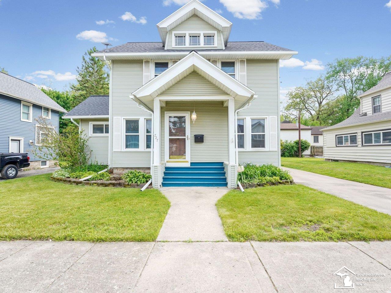 1st image of 727 Glenwood Ave, Jackson, MI 49203 | MLS# 57050208465