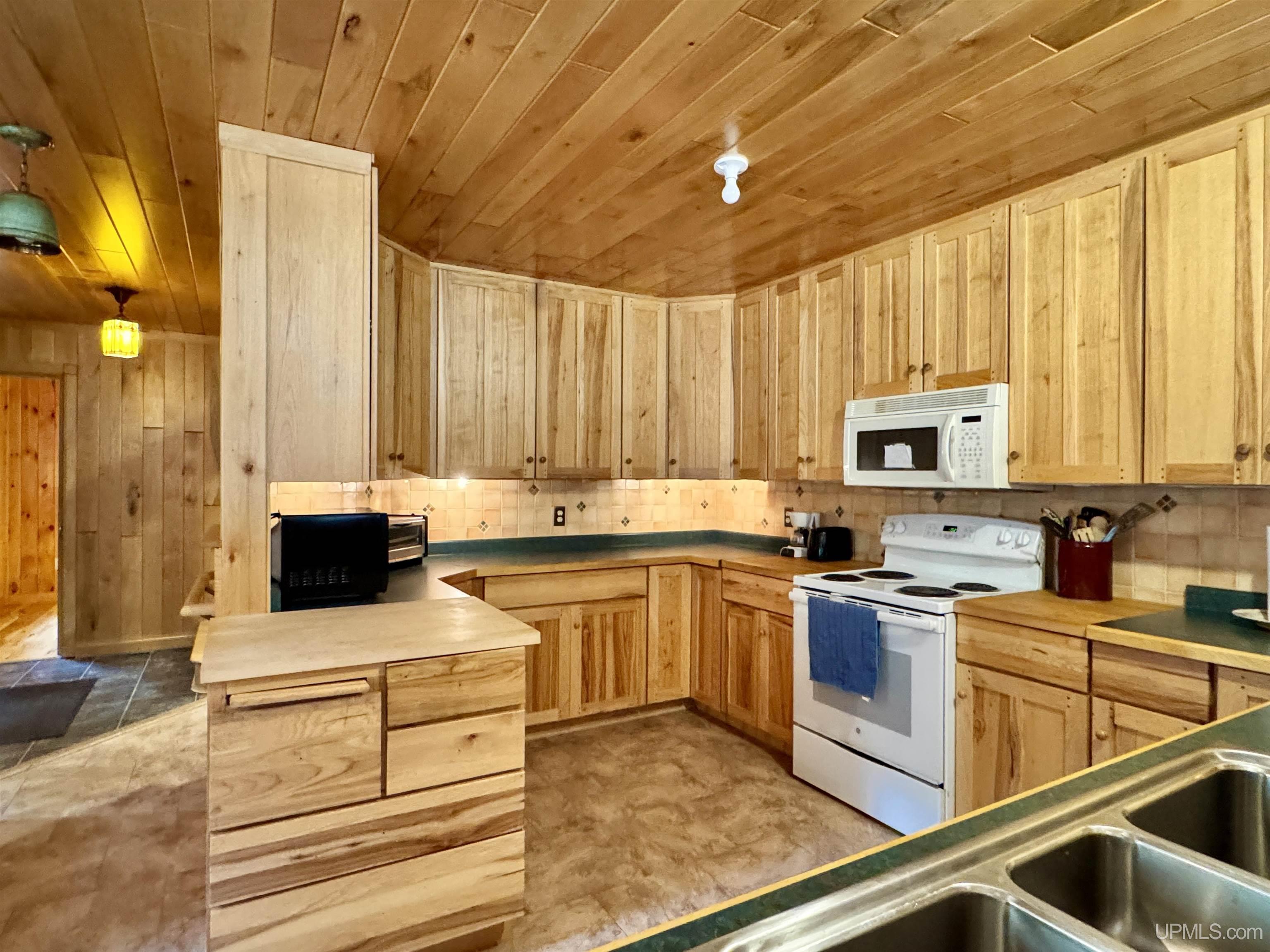 MLS 50208521 Large photo number 8 