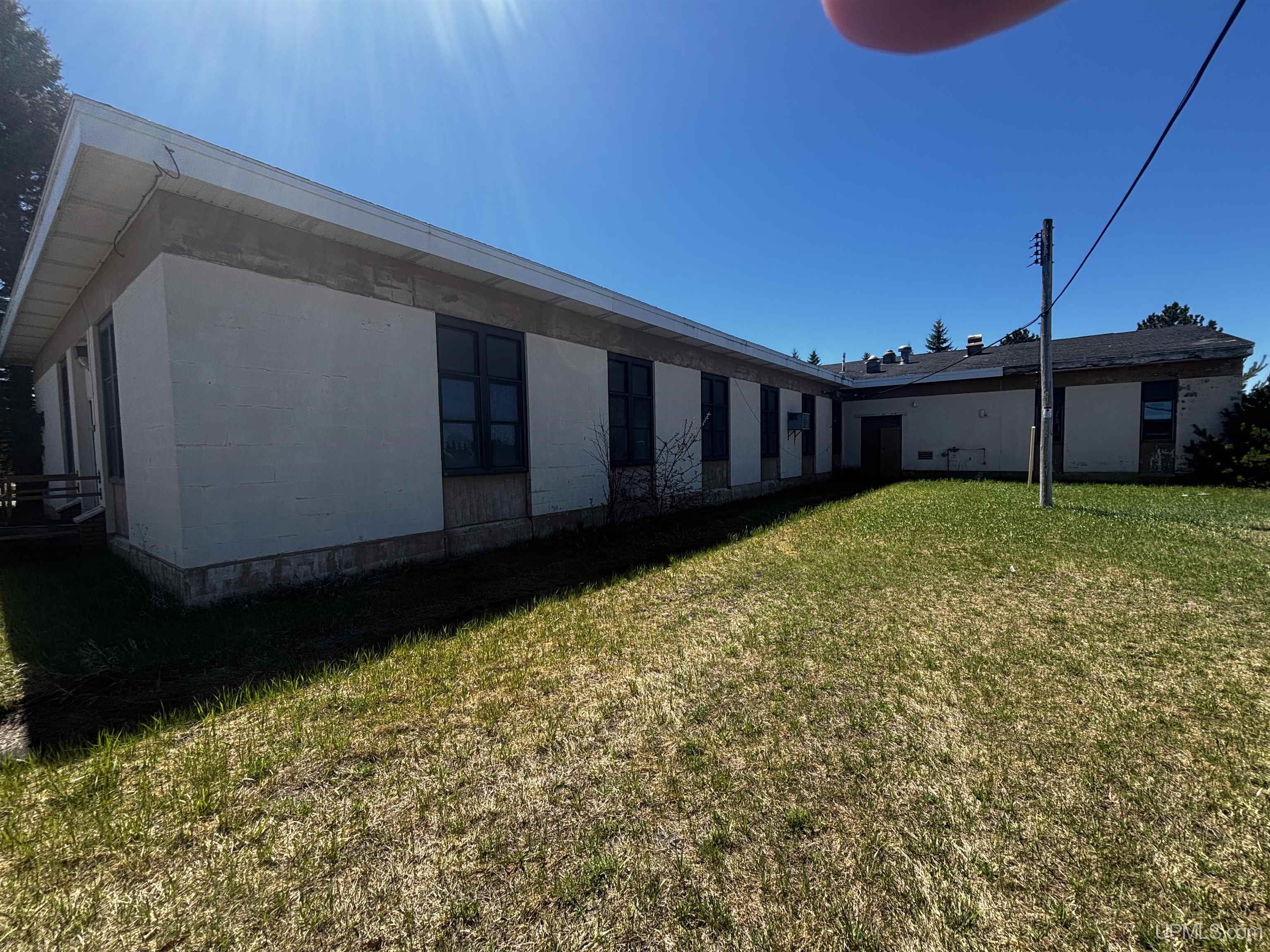 MLS 50208595 Large photo number 3 