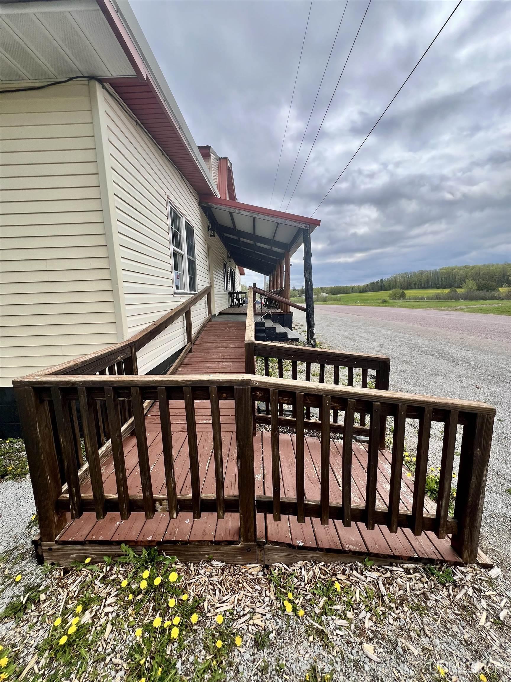 W2496 County Rd. 380 Highway