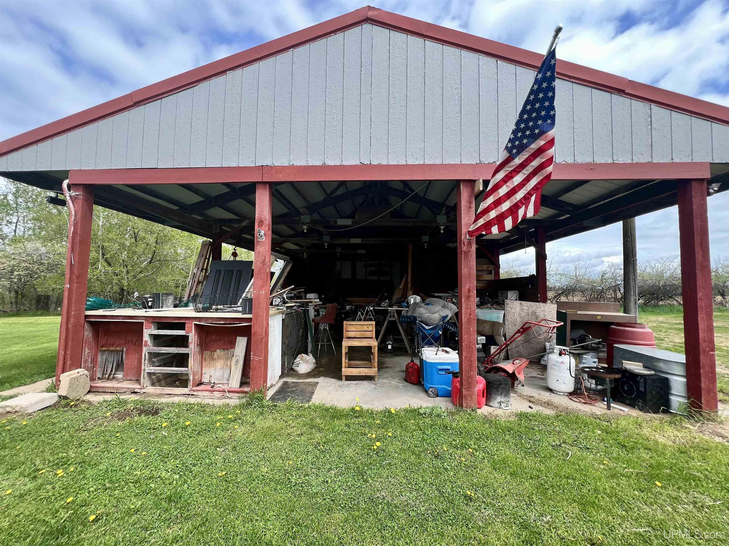 W2496 County Rd. 380 Highway