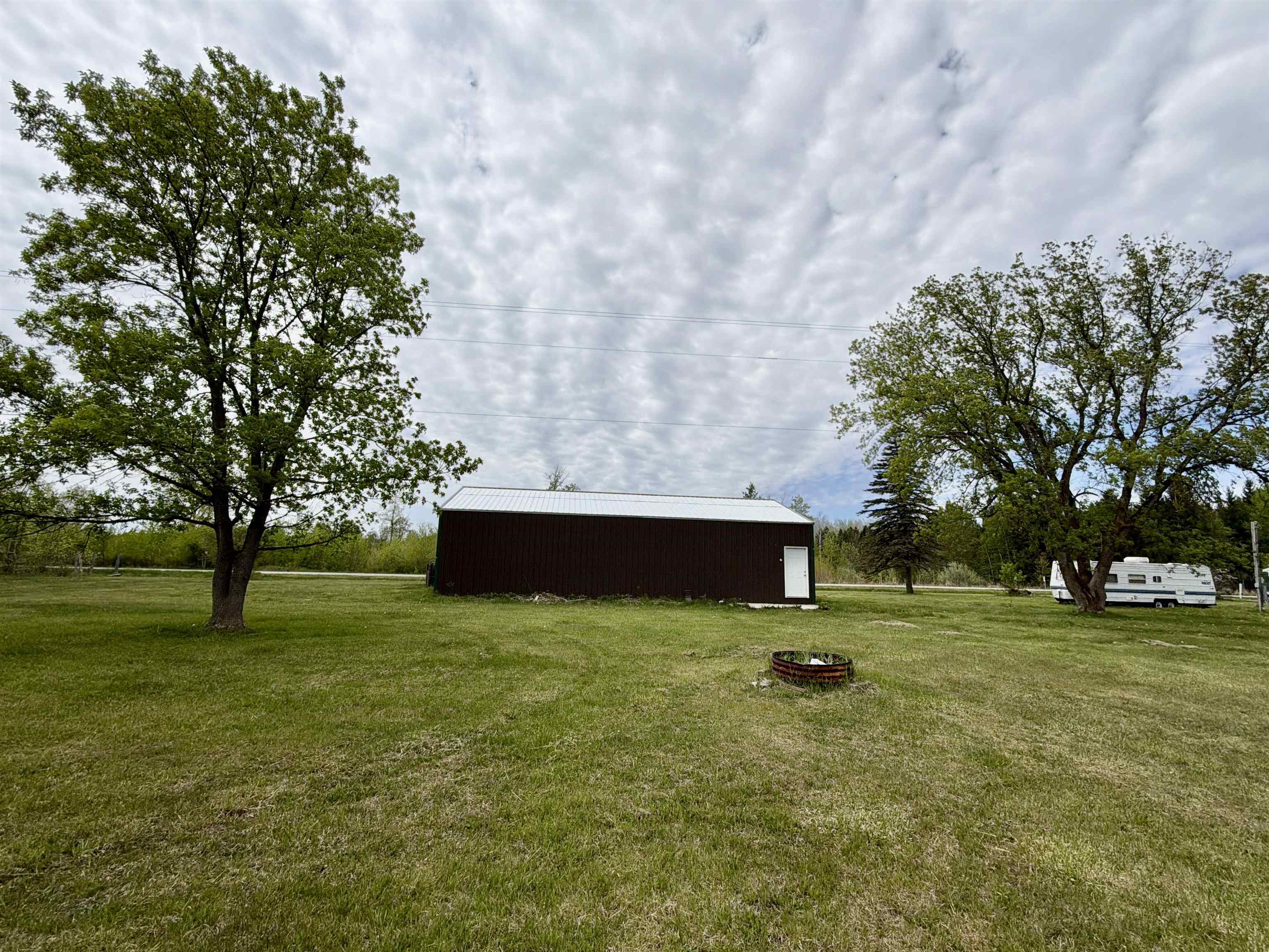 Homes for sale in Gladwin, MI | 721 S M 30 Hwy, Gladwin, MI 48624 | MLS# 50208776