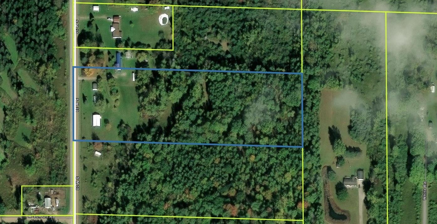 Homes for sale in Gladwin, MI | 721 S M 30 Hwy, Gladwin, MI 48624 | MLS# 50208776