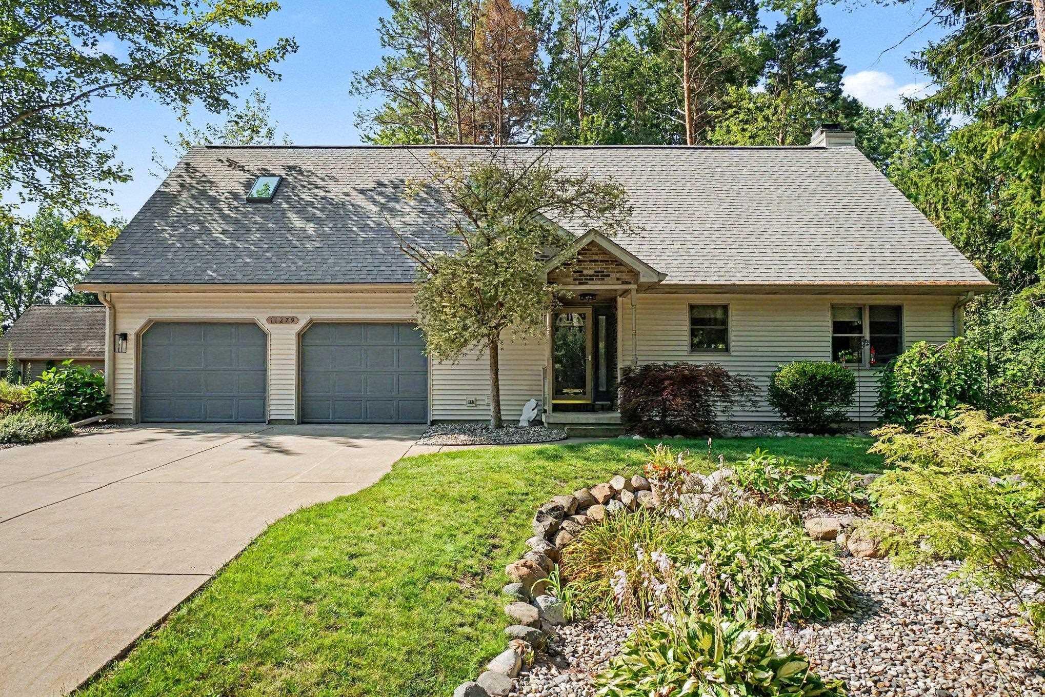1st image of 11279 Sarle Rd, Freeland, MI 48623 | MLS# 50208805