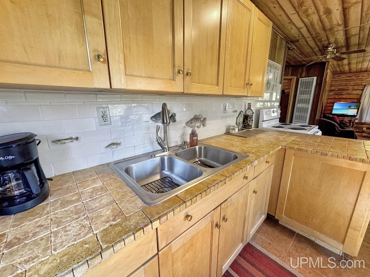 MLS 50208894 Large photo number 5 