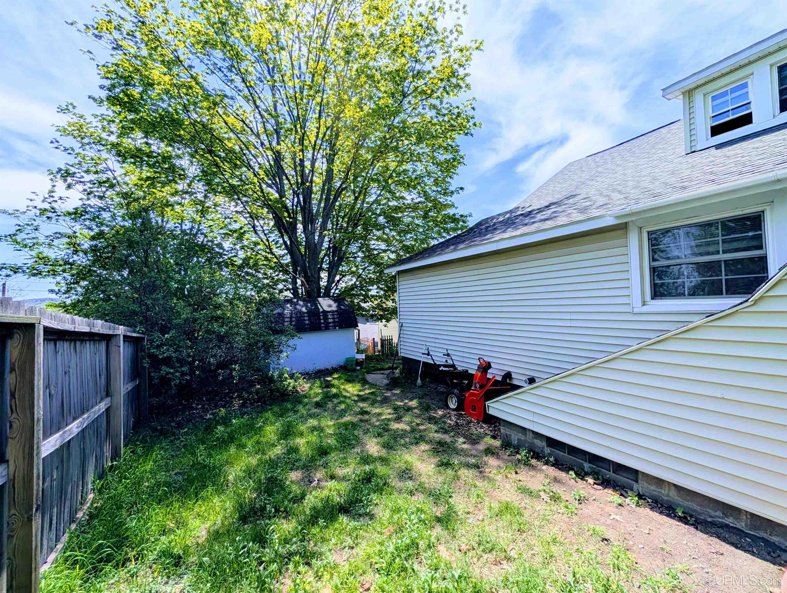 MLS 50208992 Large photo number 28 