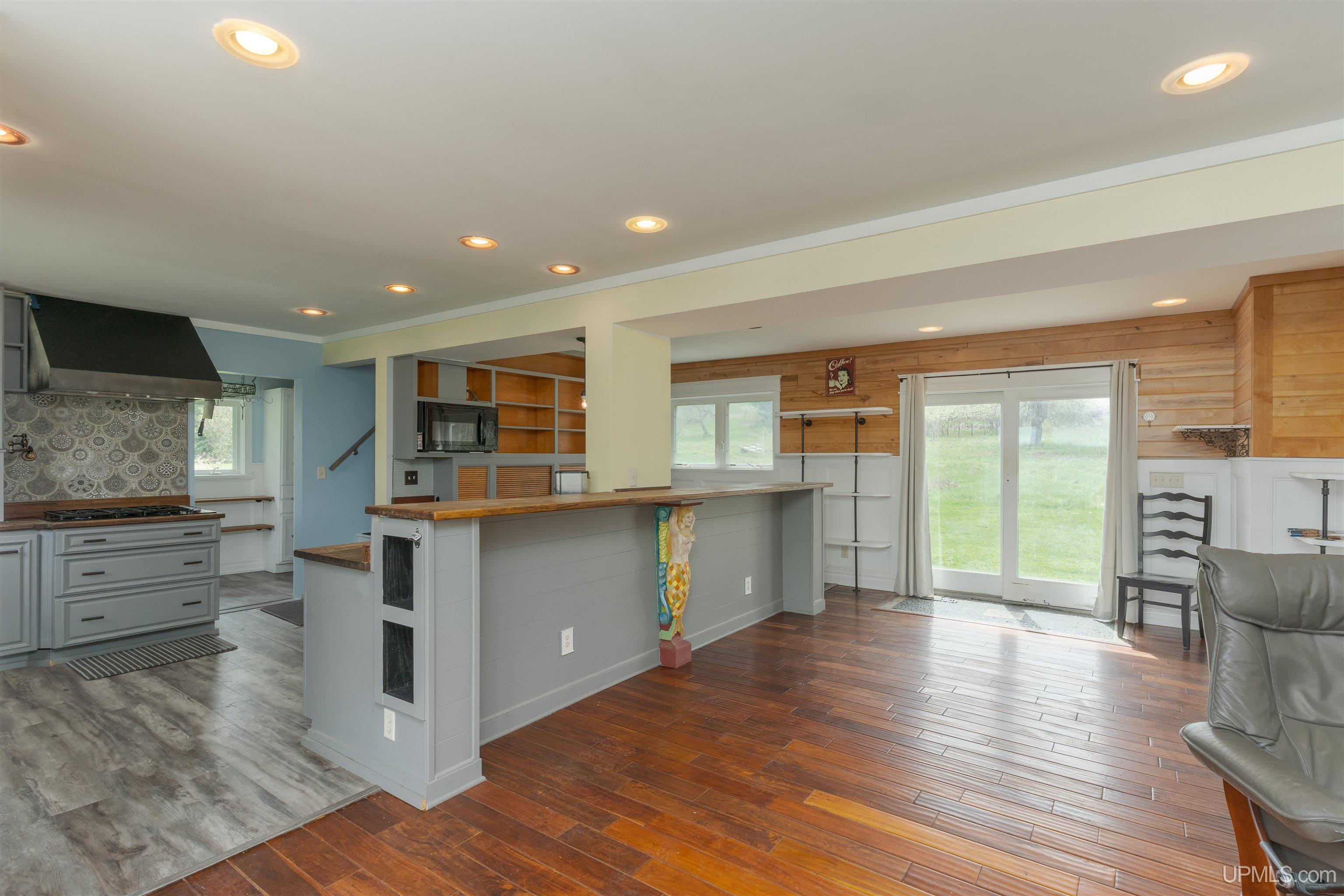 MLS 50209023 Large photo number 9 
