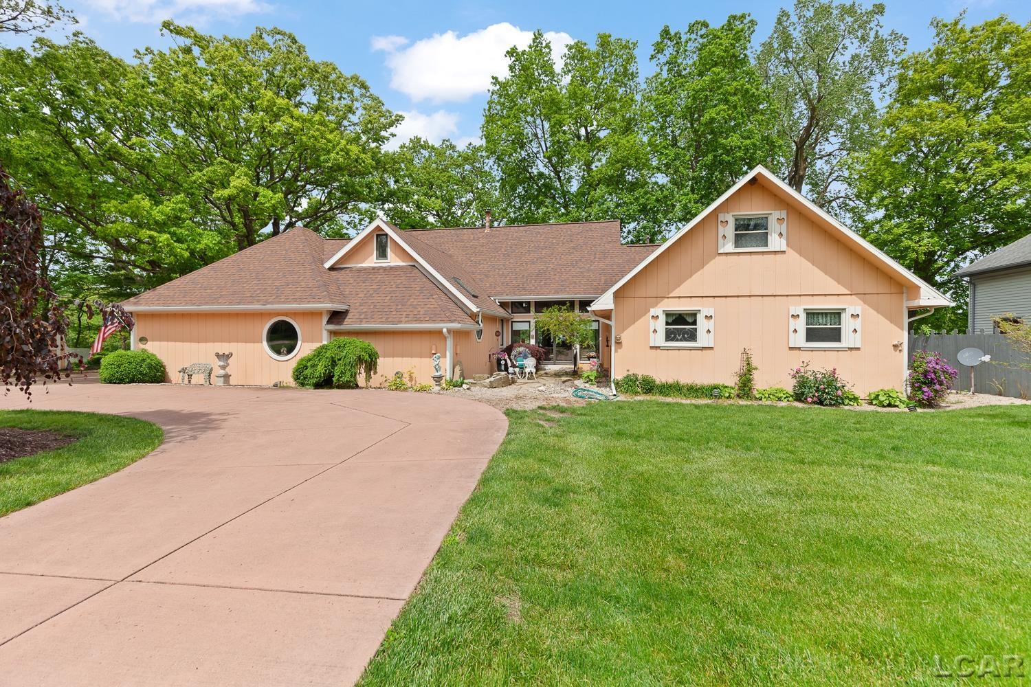 Featured listings