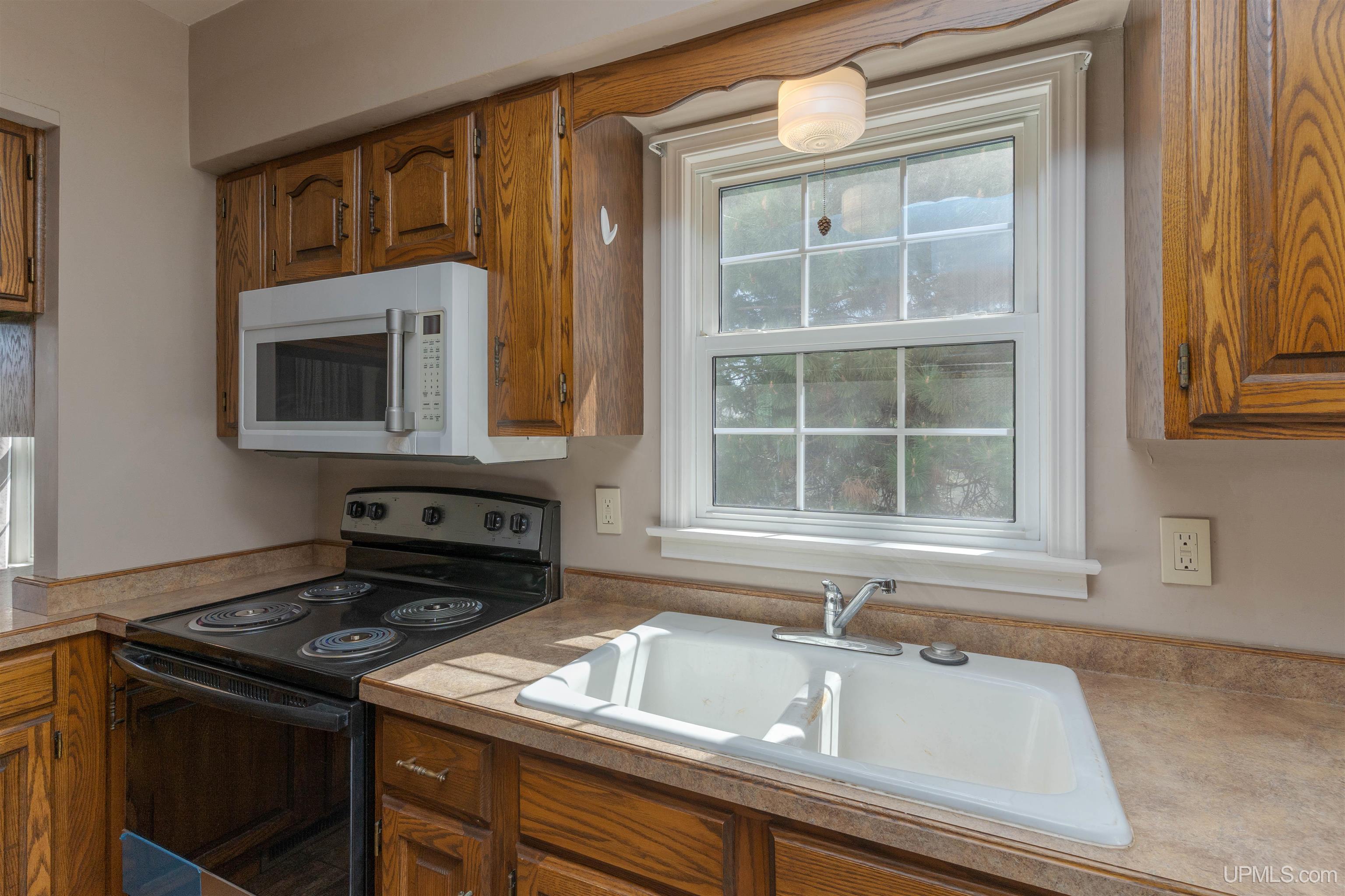 MLS 50209107 Large photo number 8 