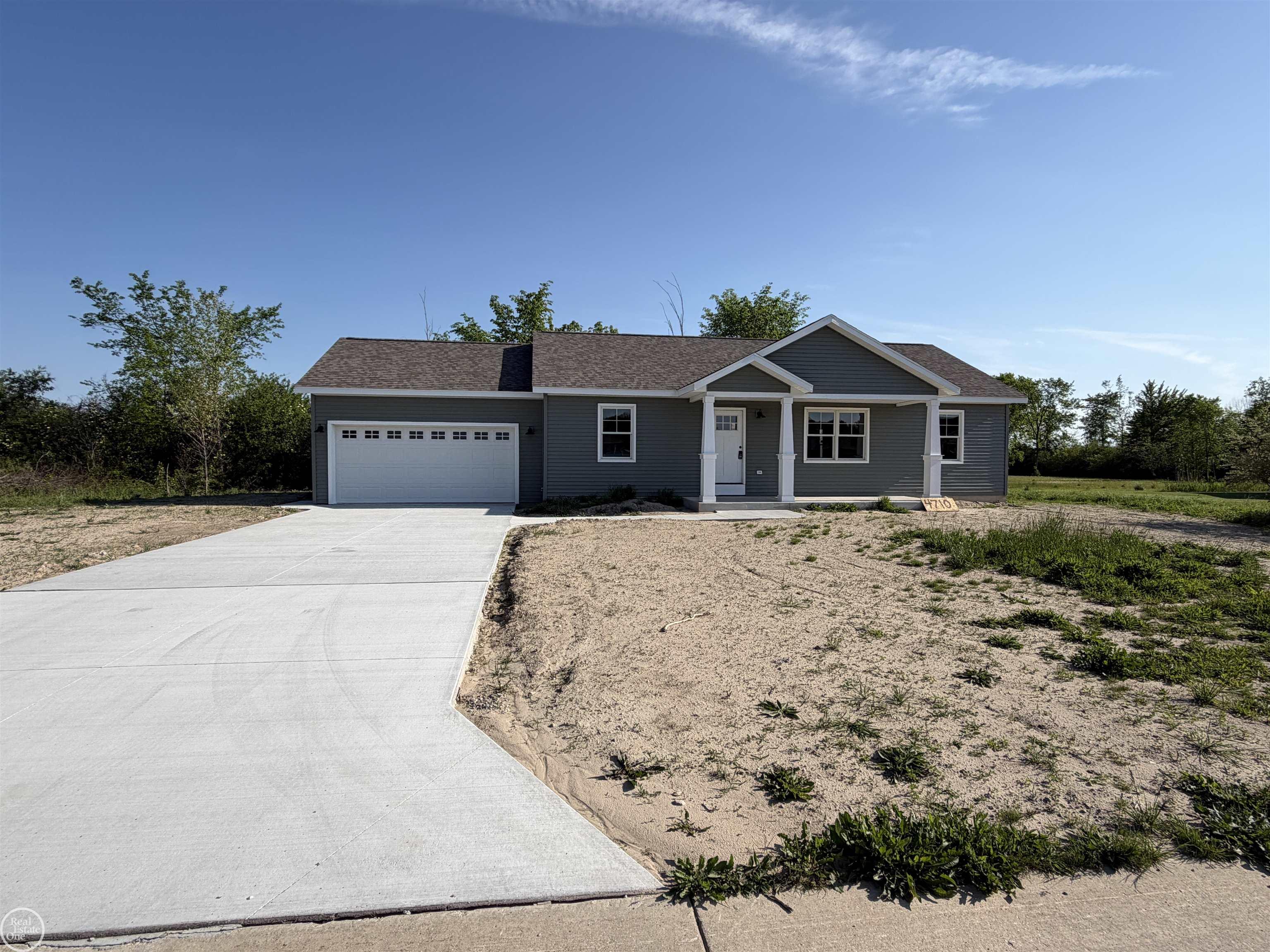 Homes for sale in Kimball Township St Clair, MI | 4710 9Th St, Kimball Township St Clair, MI 48074 | MLS# 58050209112