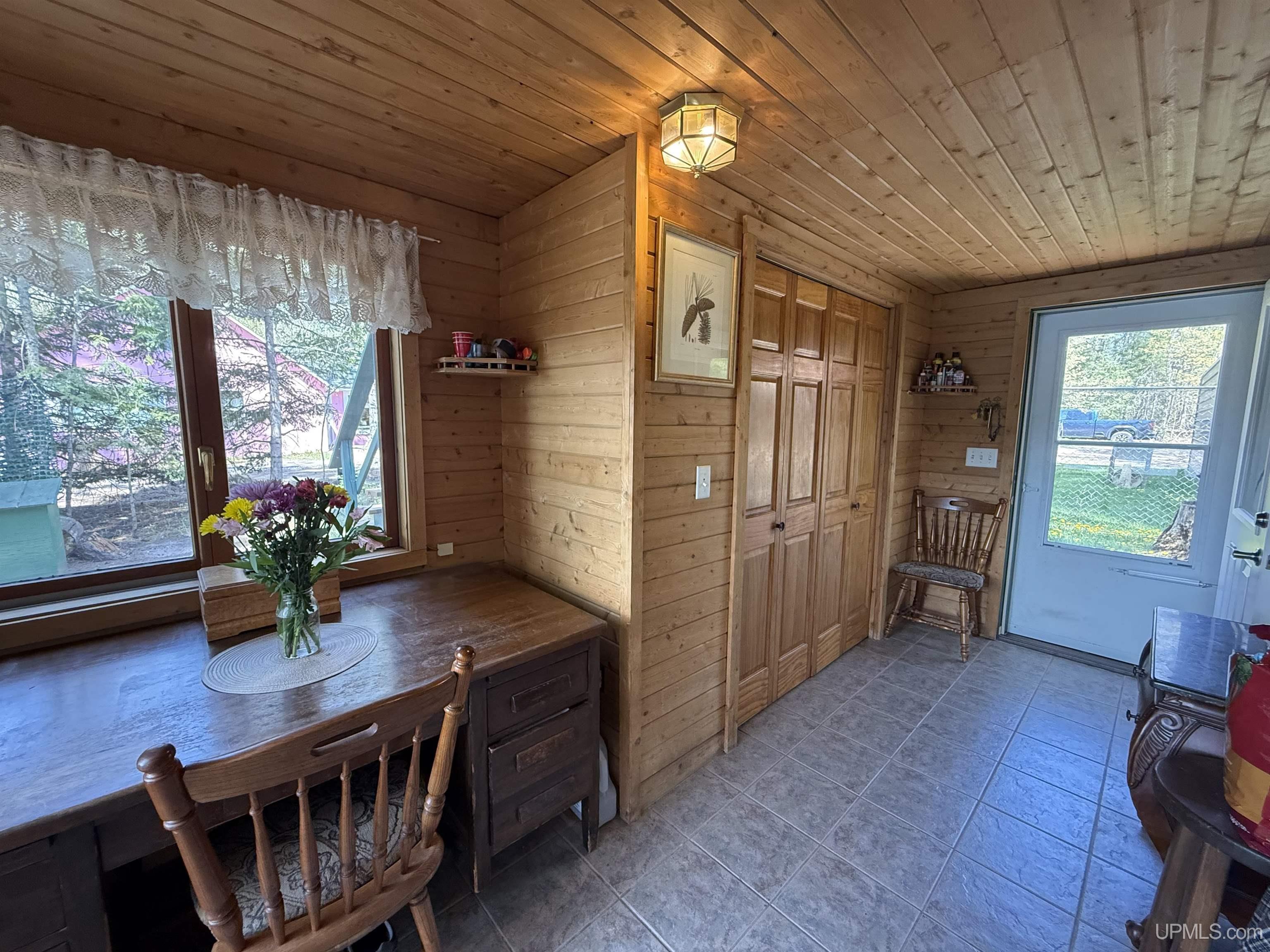 MLS 50209213 Large photo number 6 