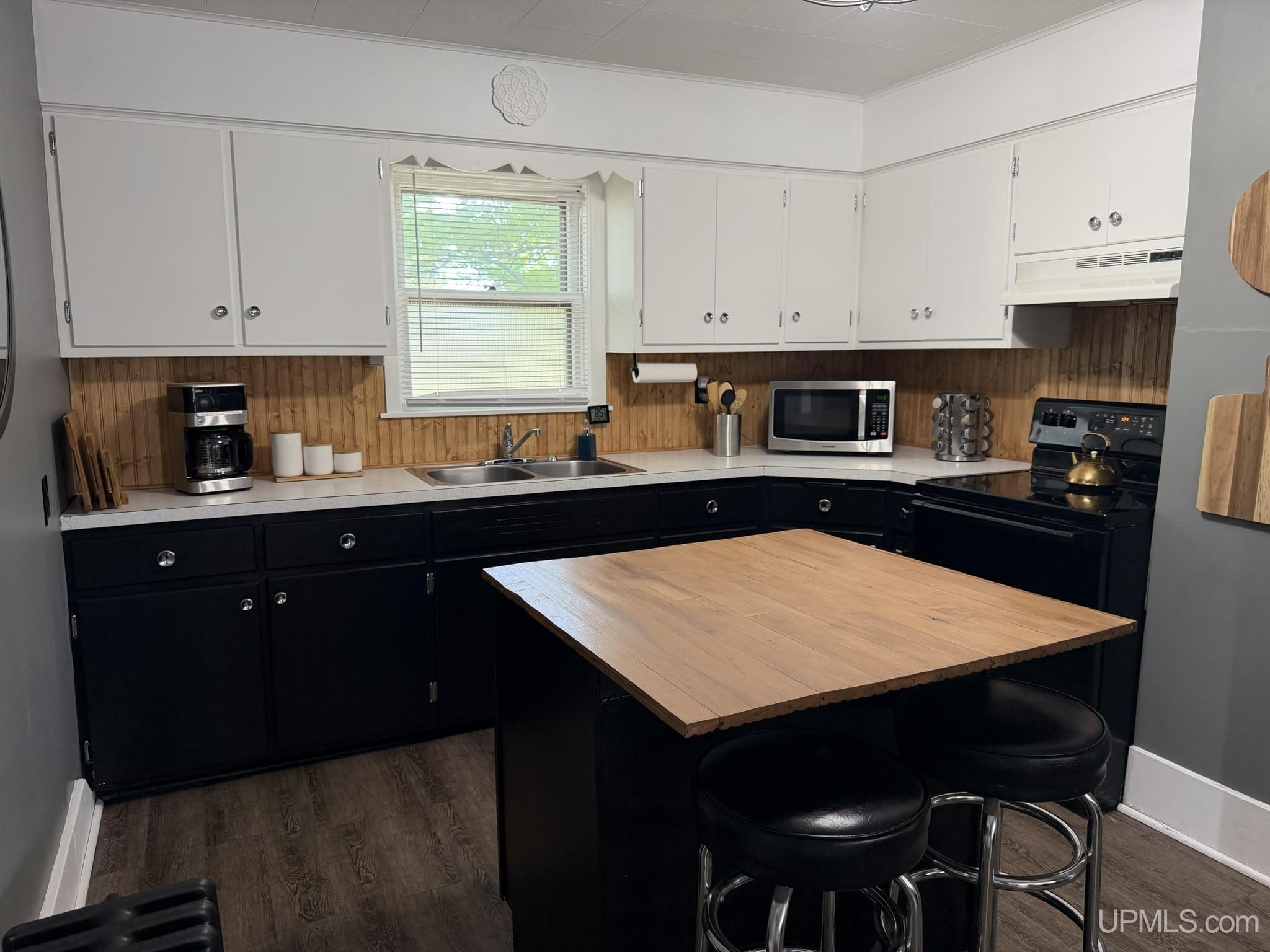 MLS 50209243 Large photo number 8 