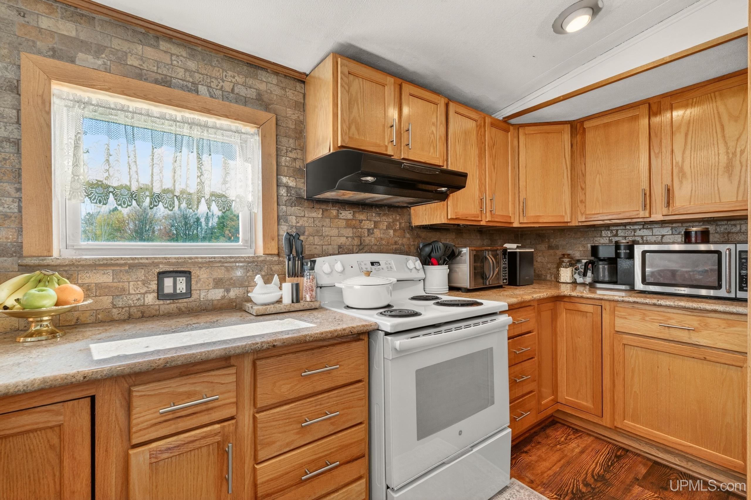 Homes for sale in Manistique, MI | 1356 W Kendall Rd, Manistique, MI 49854 | MLS# 50209262
