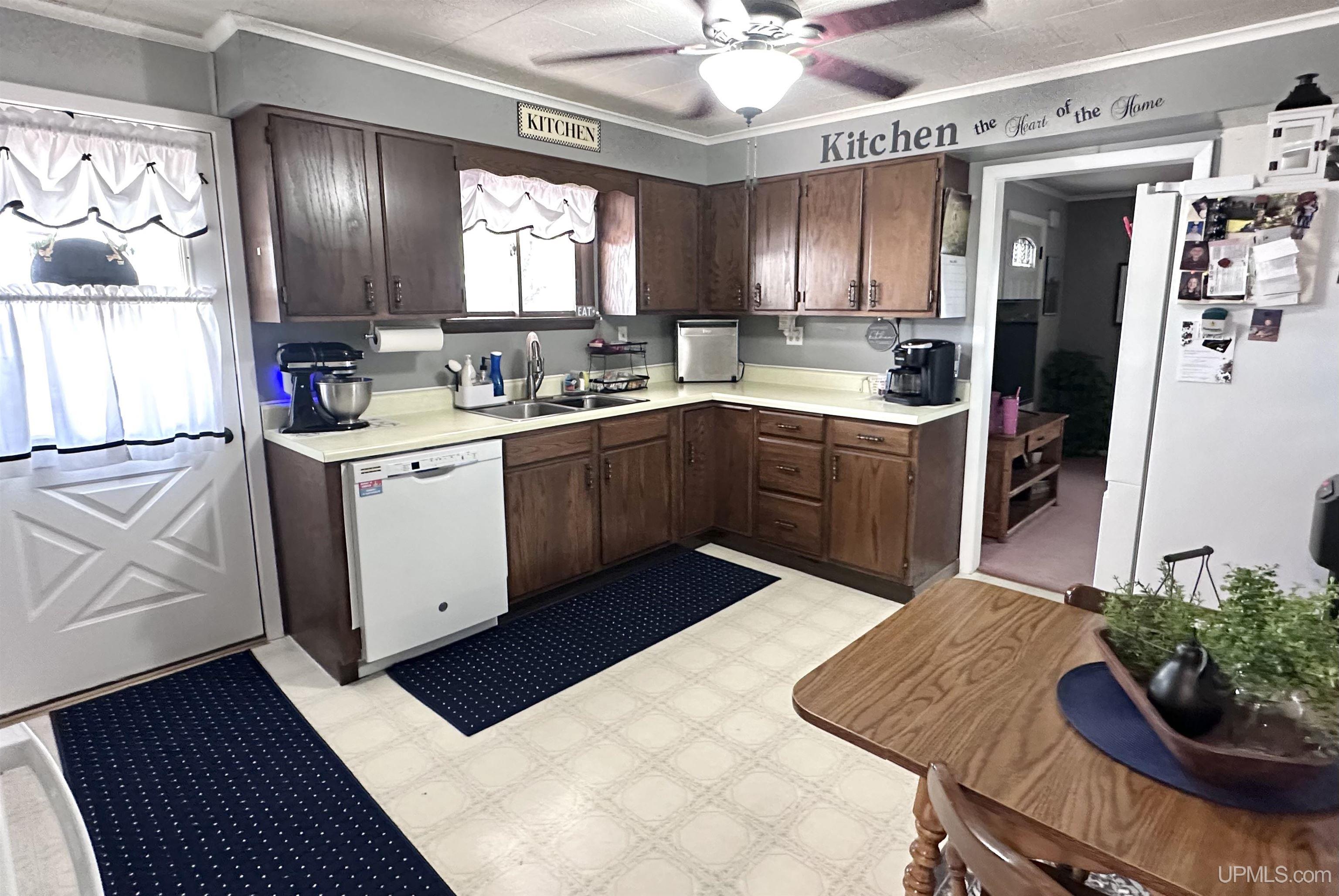 109 Hemlock Street