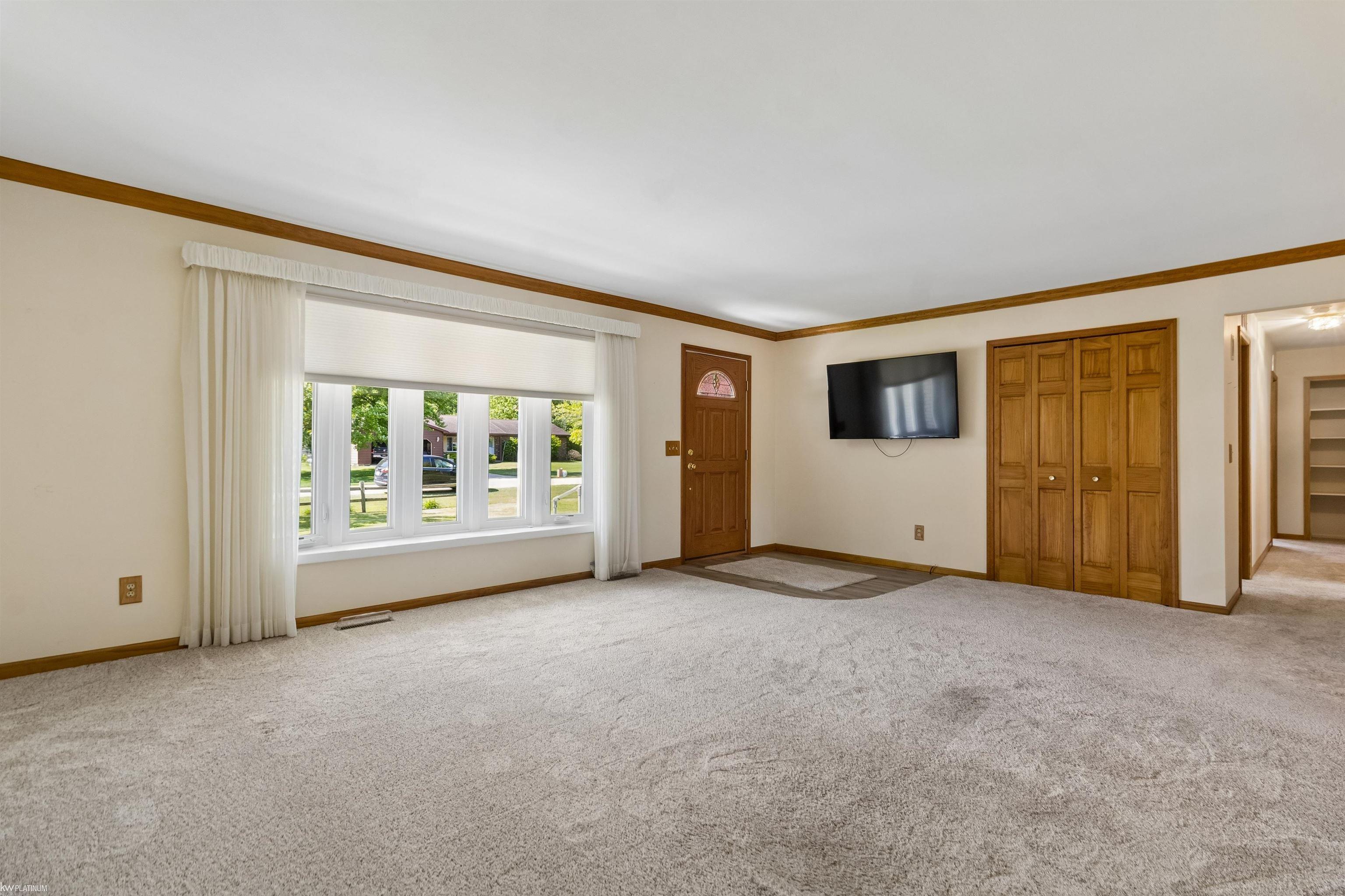 Homes for sale in Fort Gratiot Charter Township St Clair, MI | 3238 S Shoreview Dr, Fort Gratiot Charter Township St Clair, MI 48059 | MLS# 58050209336