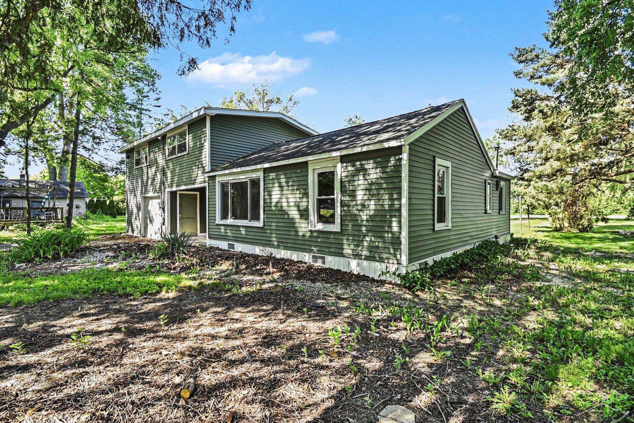 Homes for sale in Carrollton Township Saginaw, MI | 3559 Church St, Carrollton Township Saginaw, MI 48604 | MLS# 61050209348