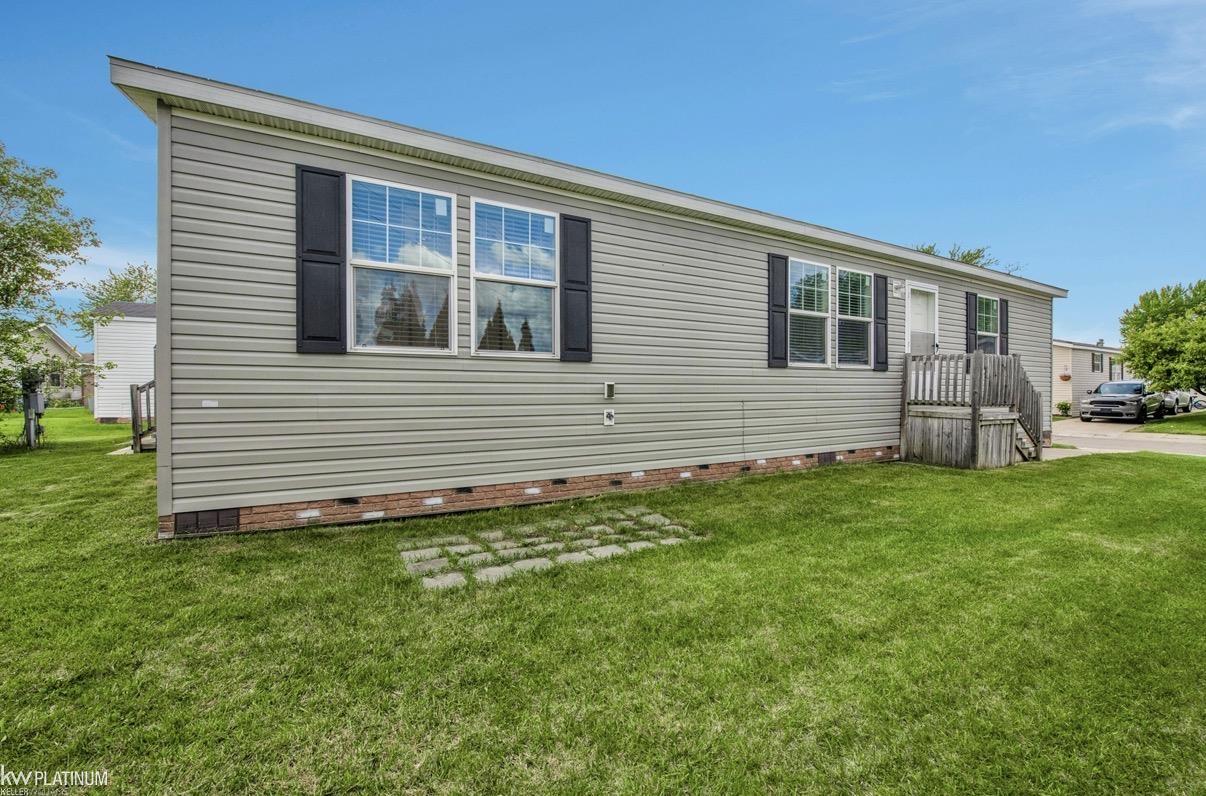 Homes for sale in Macomb Township Macomb, MI | 17128 Scarborough Dr, Macomb Township Macomb, MI 48044 | MLS# 58050209384