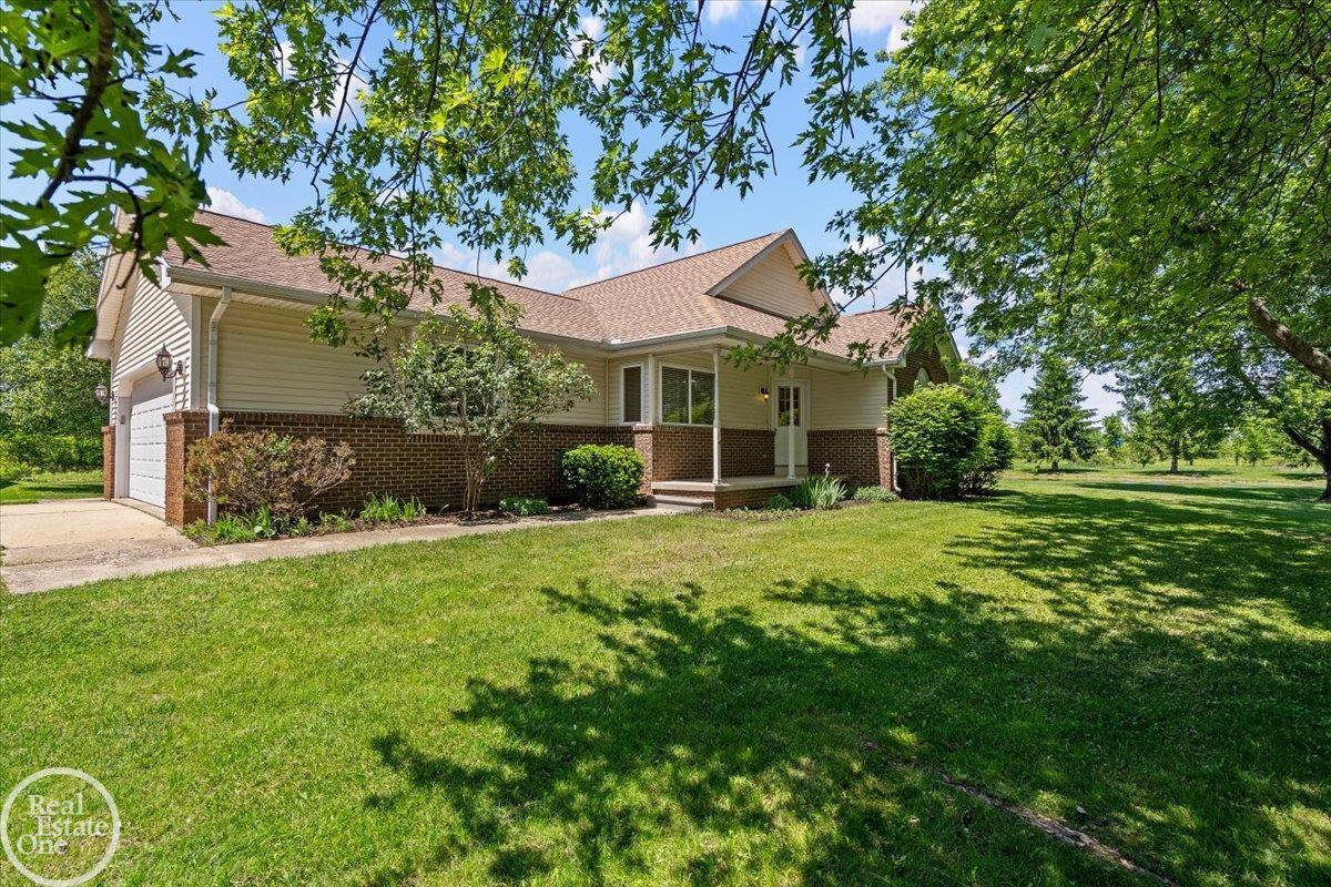 93 Brown City Road