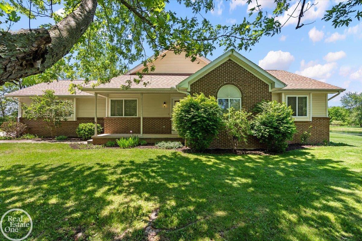 93 Brown City Road photo 5