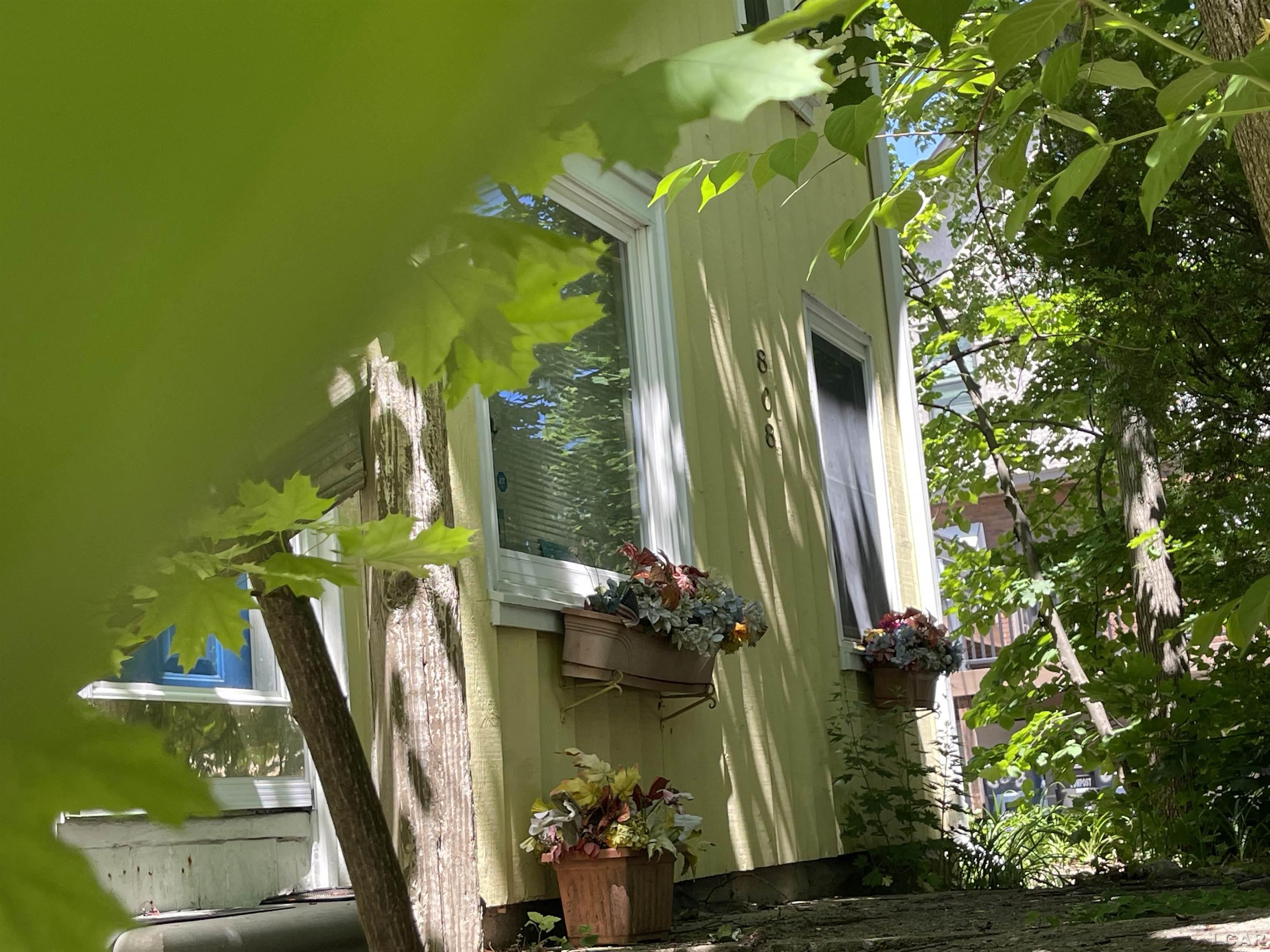2nd image of 808 Mary St, Ann Arbor, MI 48104 | MLS# 50209489