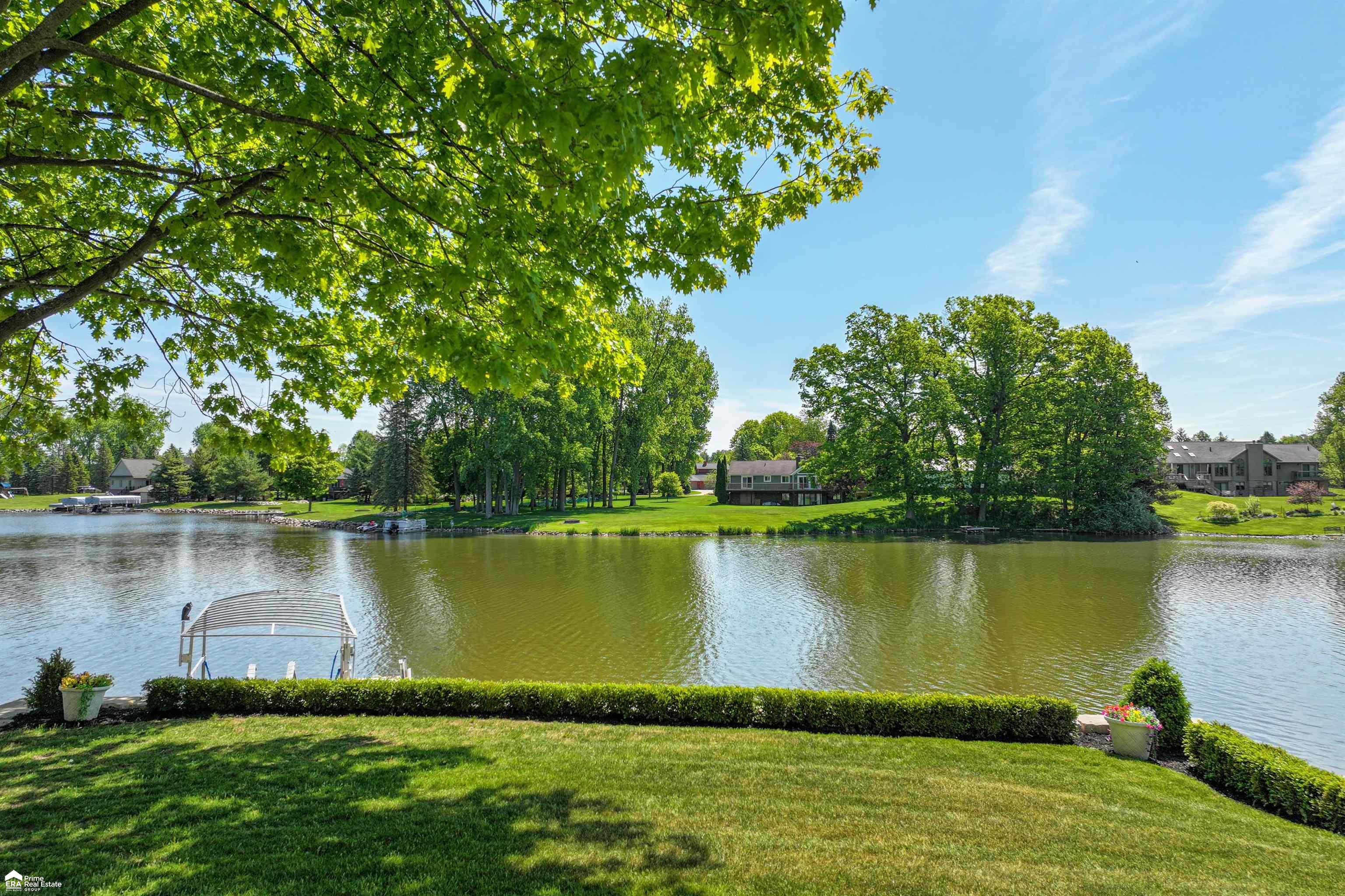 3123 Lake Hill Drive photo 4