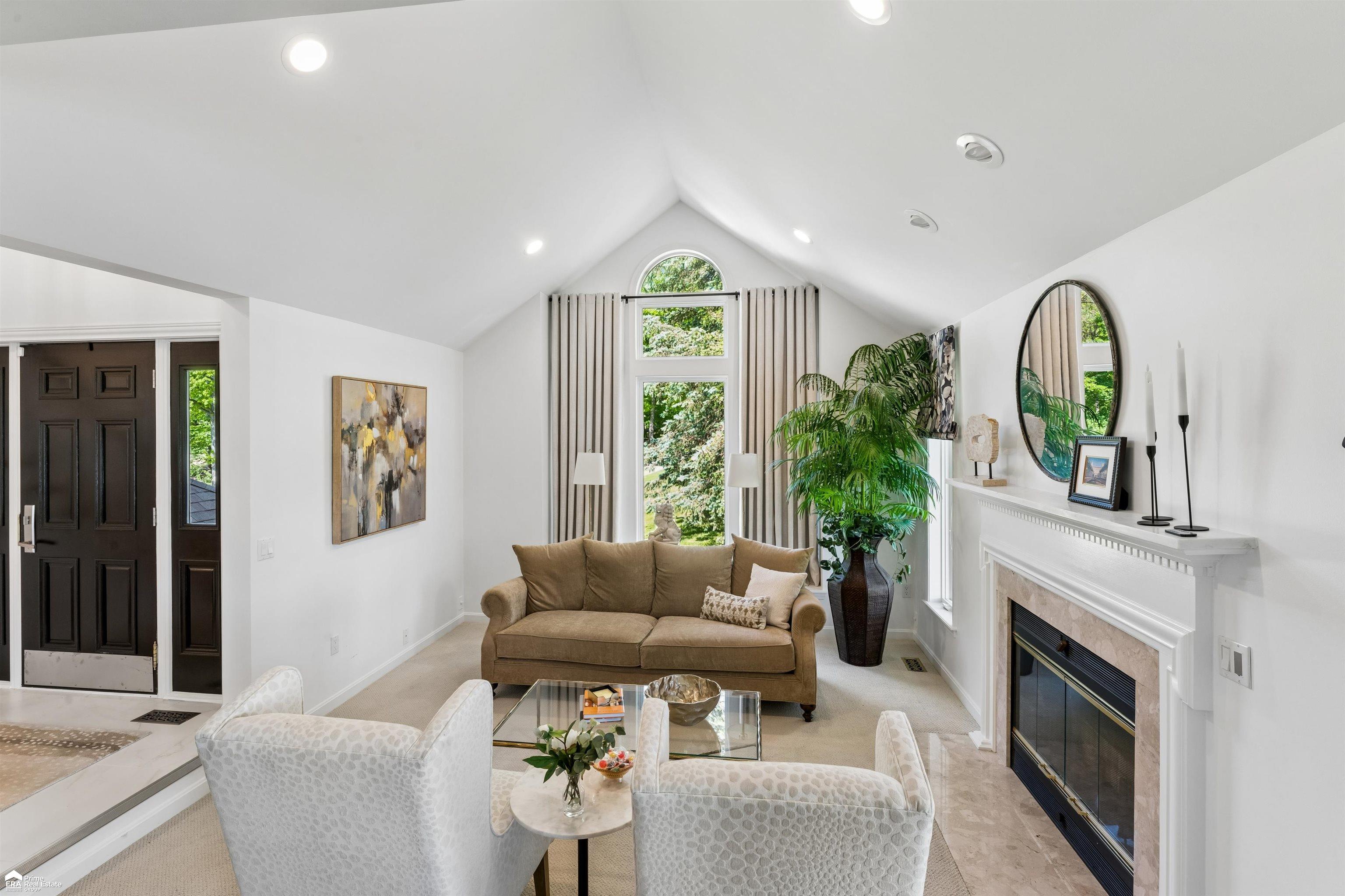3123 Lake Hill Drive photo 8