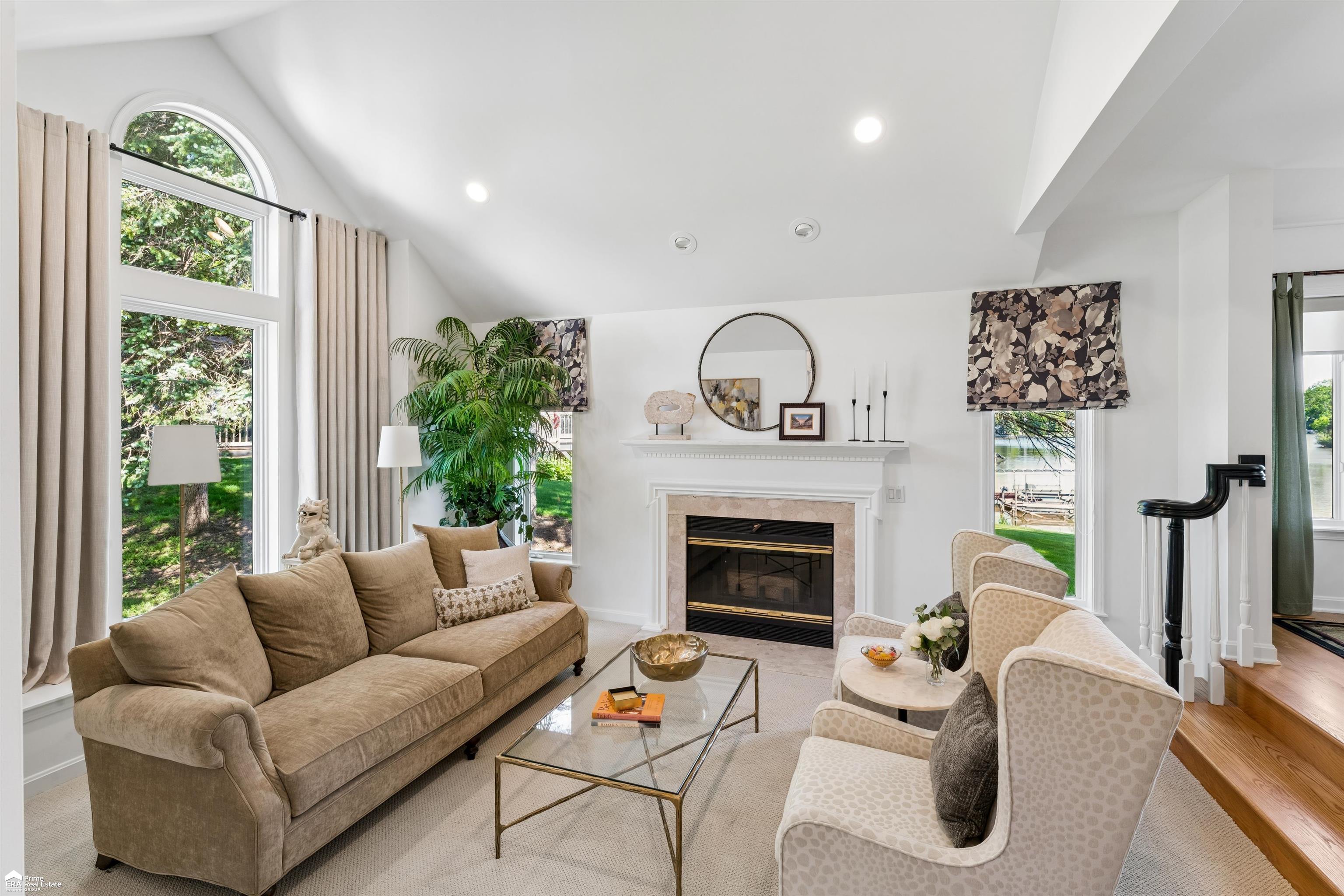 3123 Lake Hill Drive photo 9
