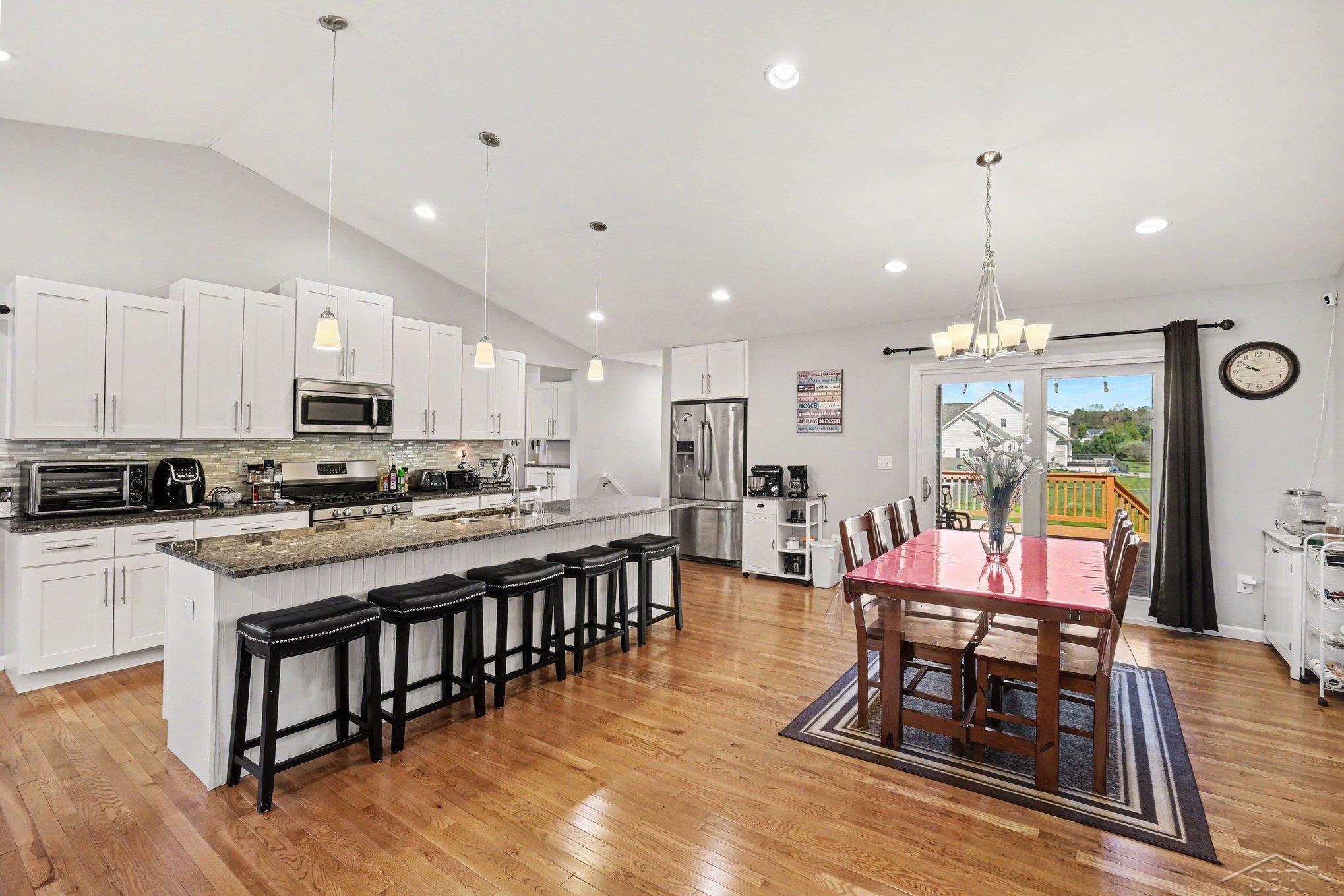 2700 Reed Road photo 8