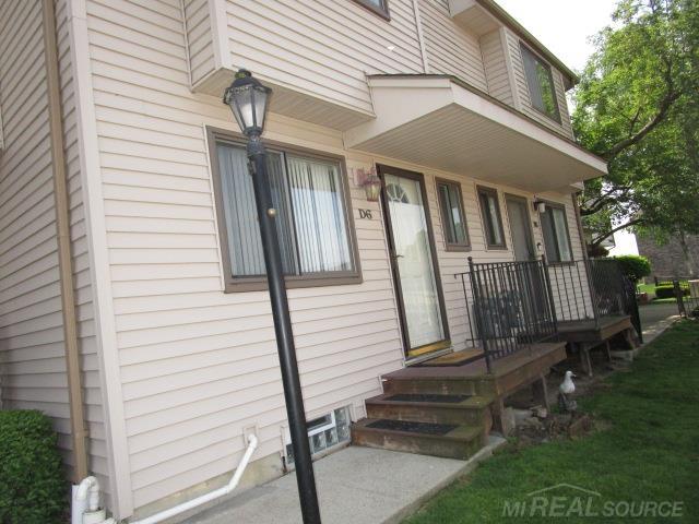 Homes for sale in New Baltimore, MI | 50666 Jefferson St, New Baltimore, MI 48047