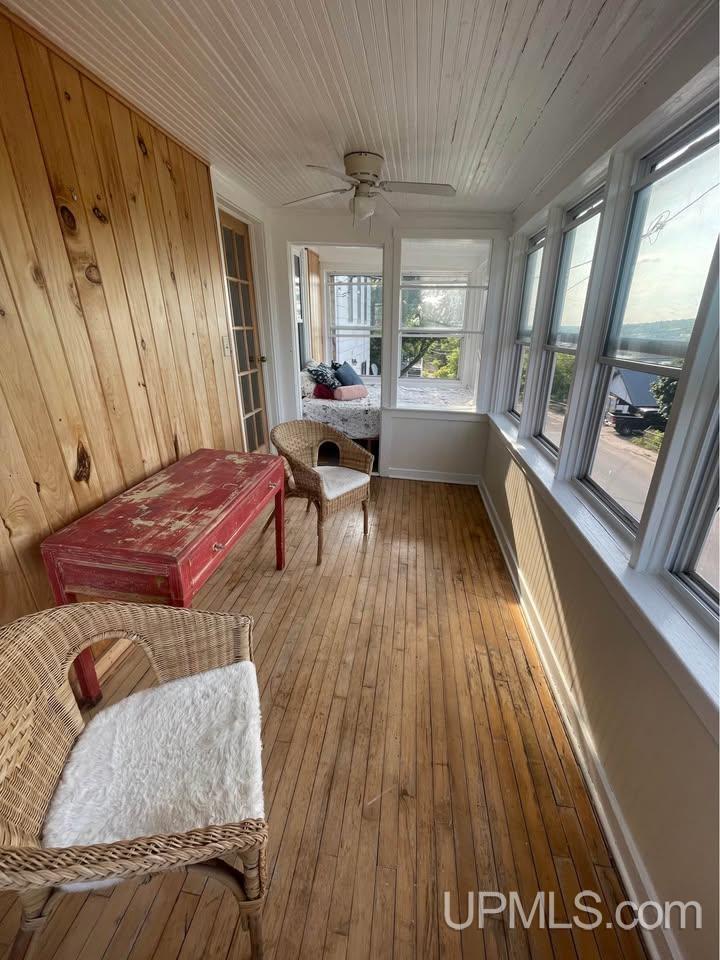 MLS 50209606 Large photo number 4 