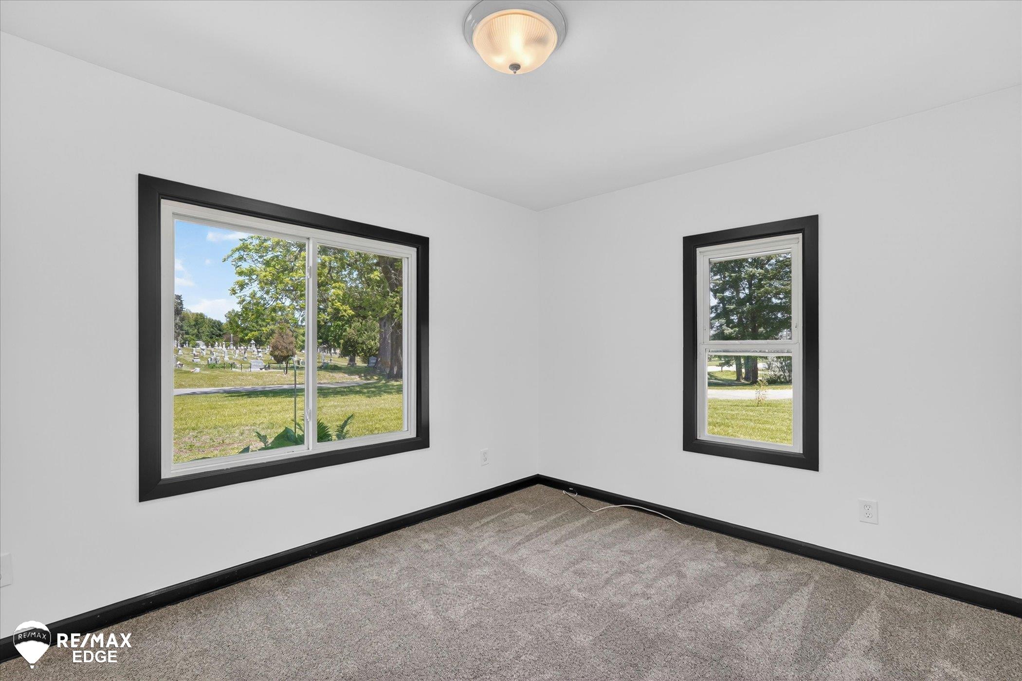 5233 Pratt Road photo 11