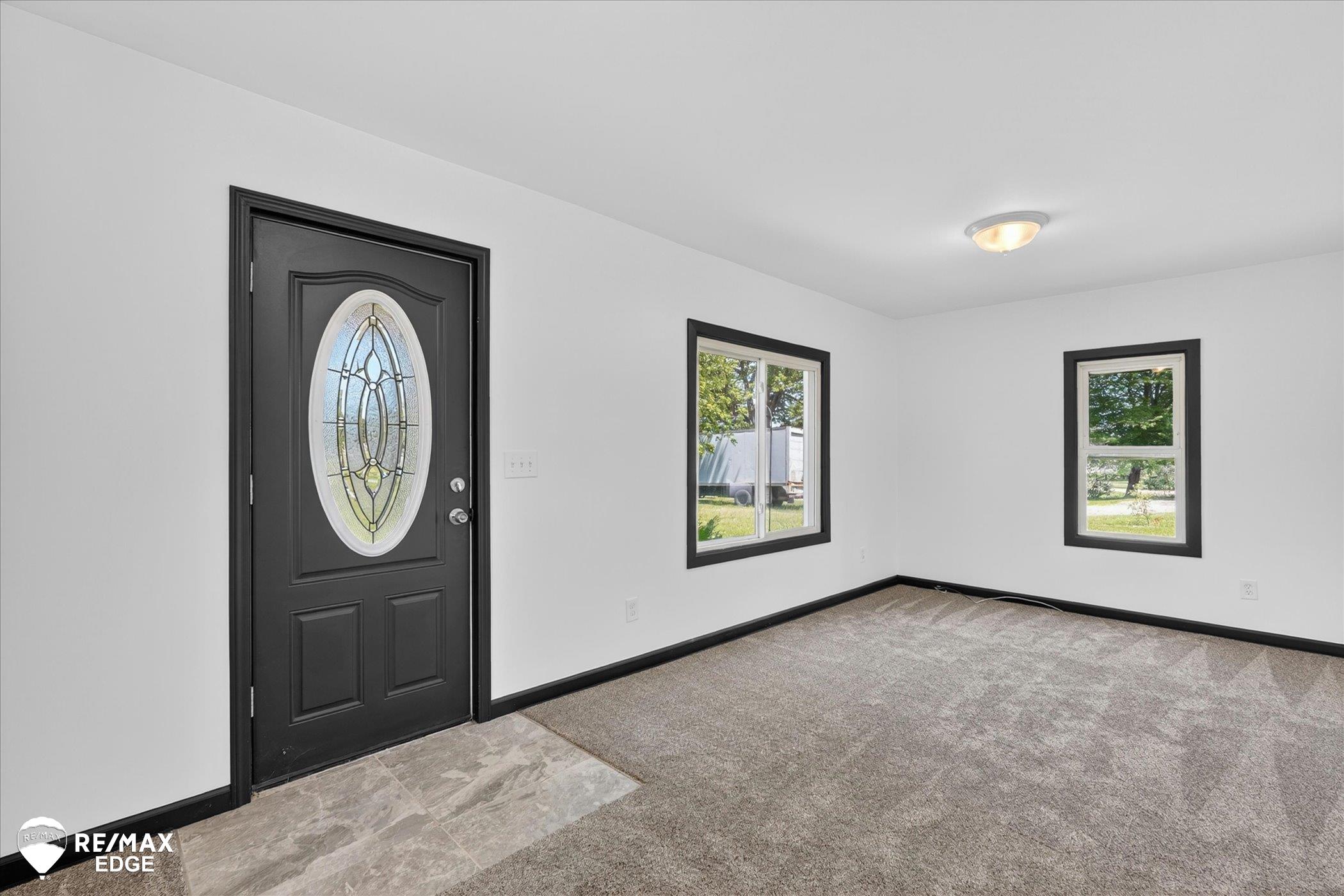 5233 Pratt Road photo 7