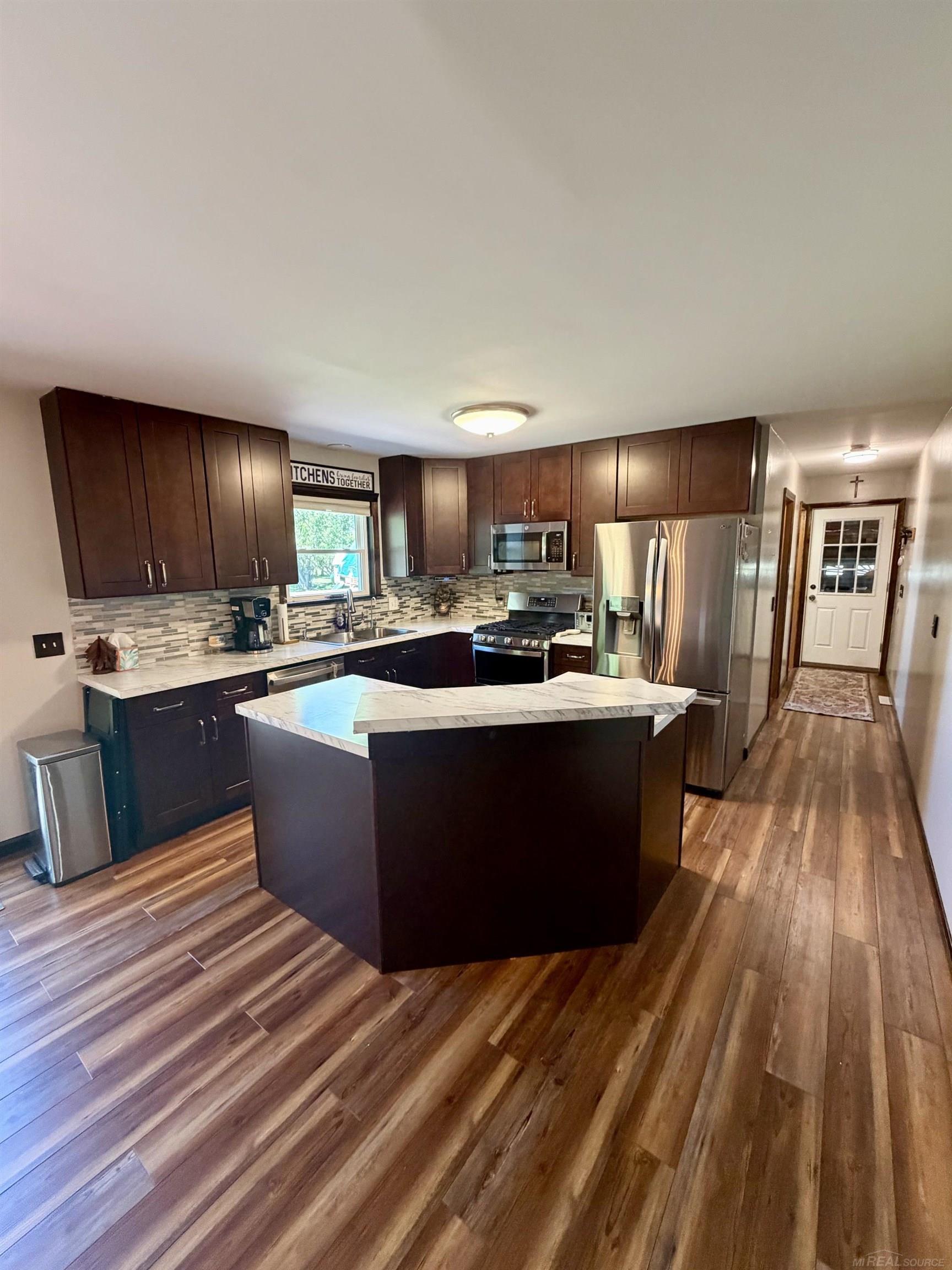 4130 Green Corners Road photo 8