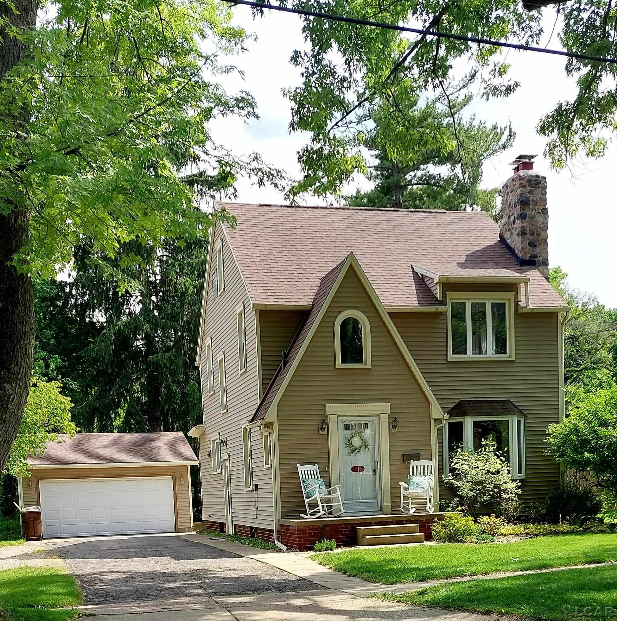 Foundation Realty Featured Listings