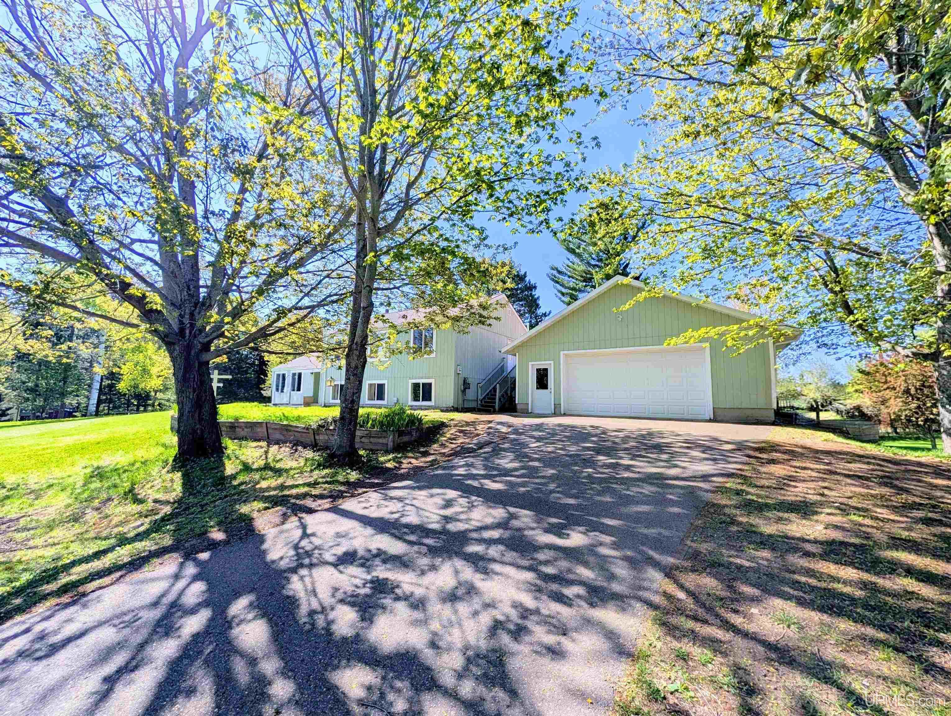MLS 50209784 Large photo number 4 