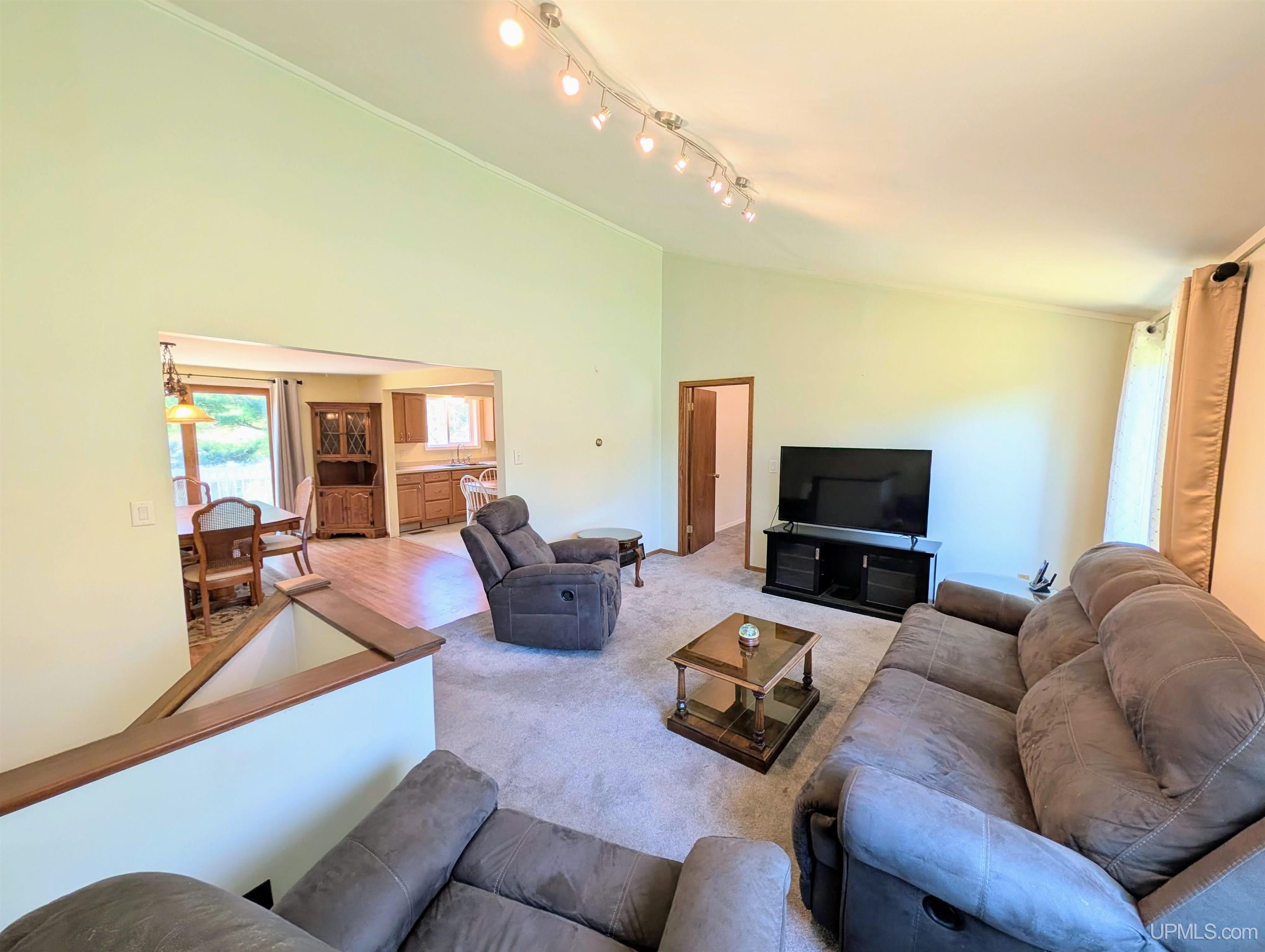 MLS 50209784 Large photo number 6 